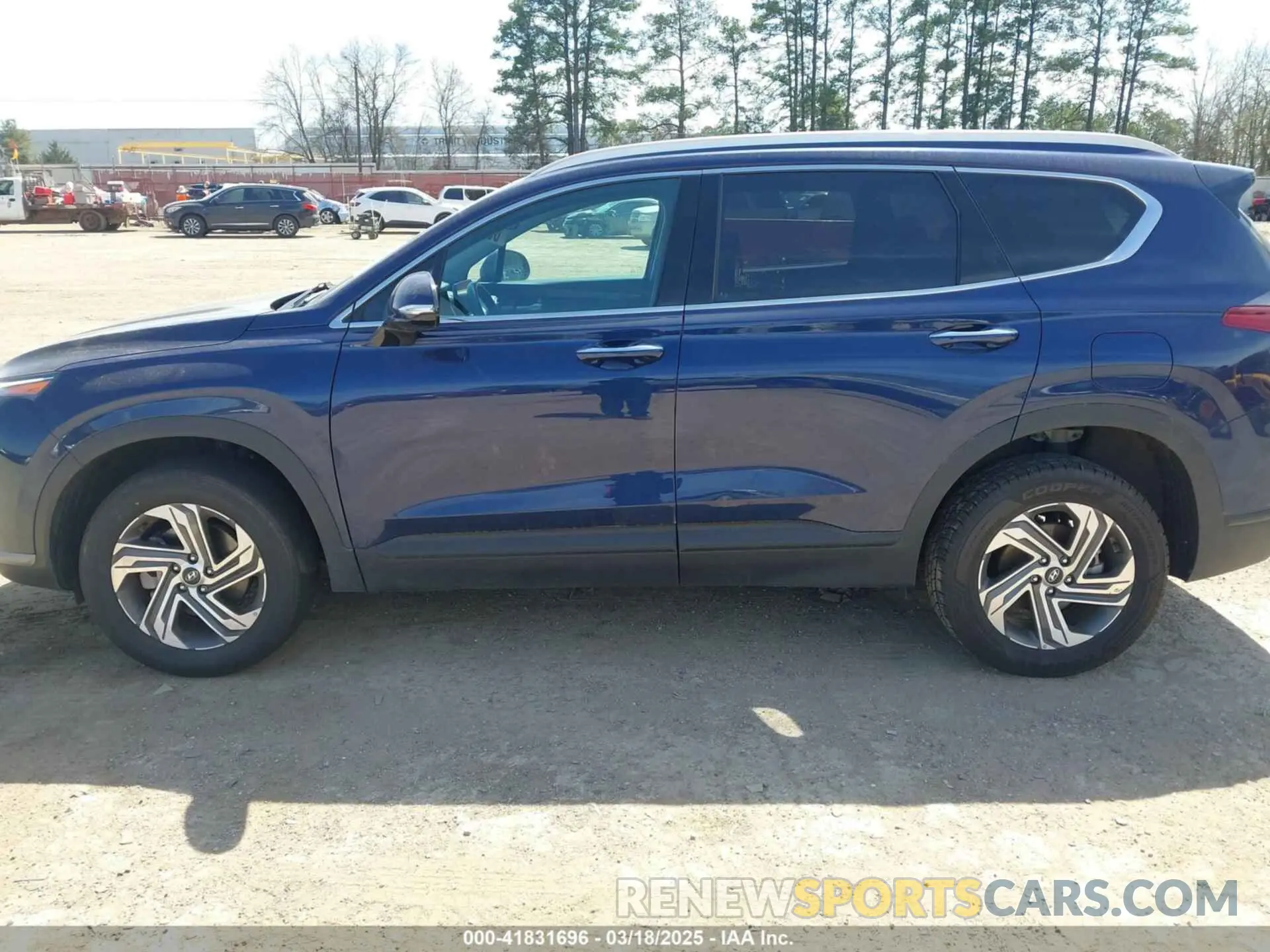 14 Photograph of a damaged car 5NMS2DAJ1PH533129 HYUNDAI SANTA FE 2023