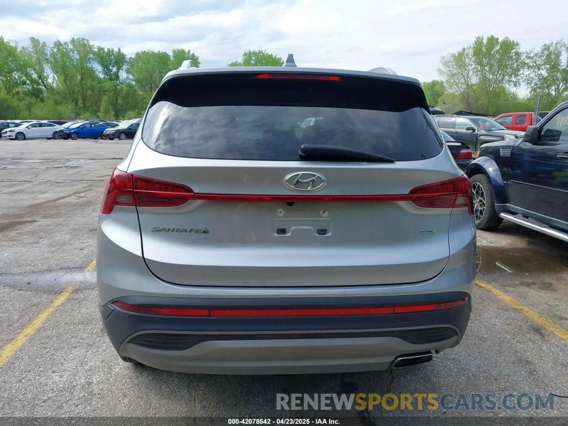 15 Photograph of a damaged car 5NMS2DAJ1PH636471 HYUNDAI SANTA FE 2023
