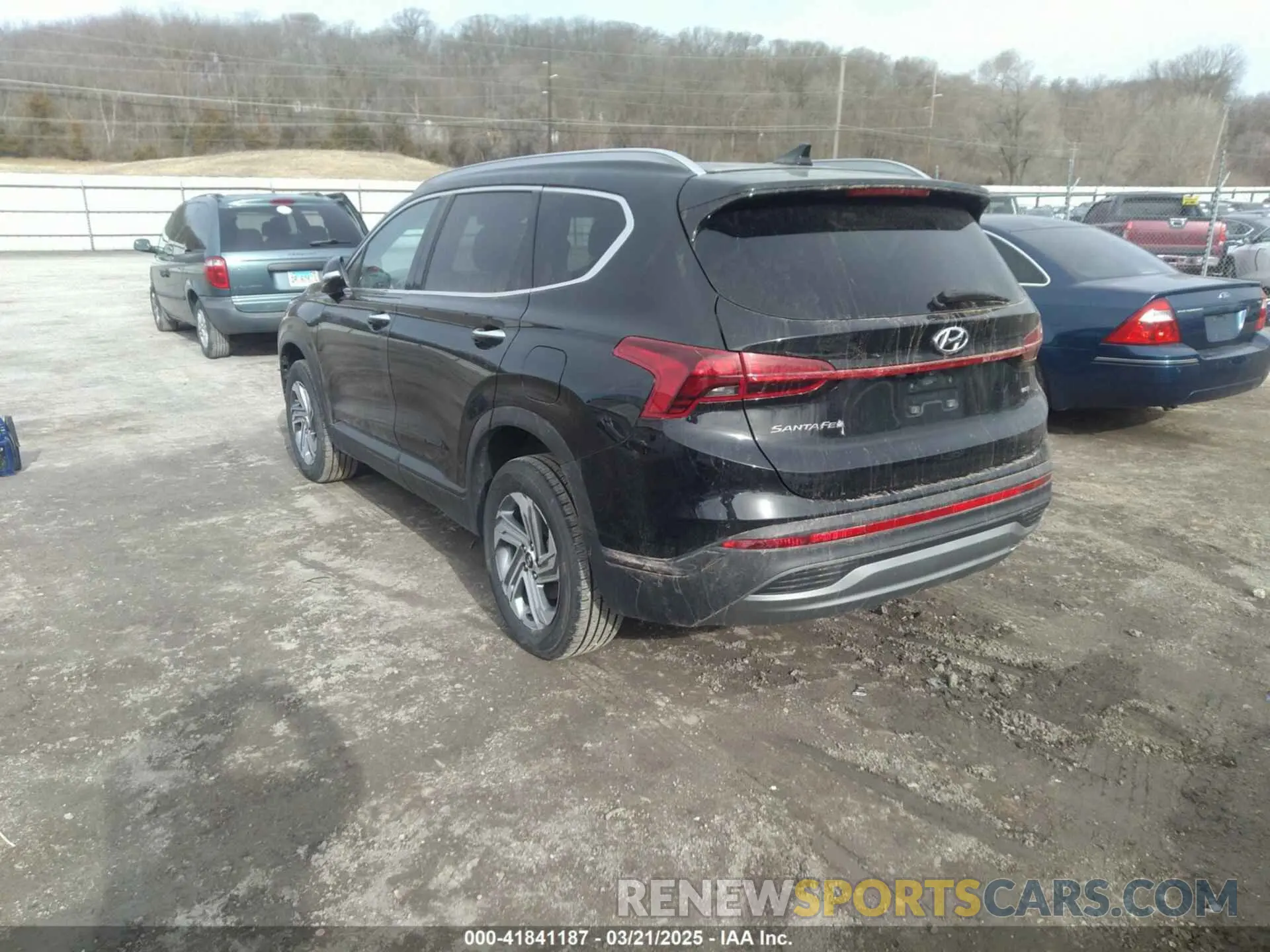 3 Photograph of a damaged car 5NMS2DAJ2PH525203 HYUNDAI SANTA FE 2023