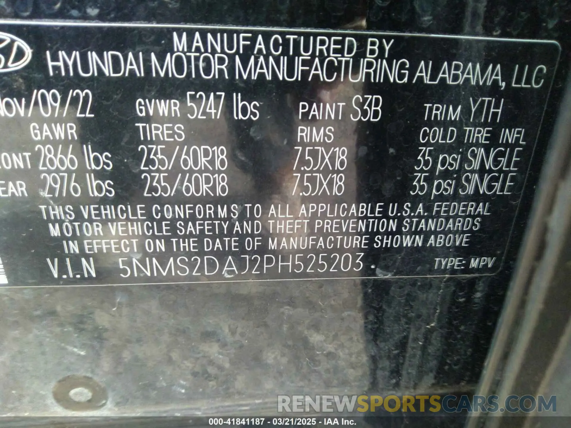 9 Photograph of a damaged car 5NMS2DAJ2PH525203 HYUNDAI SANTA FE 2023