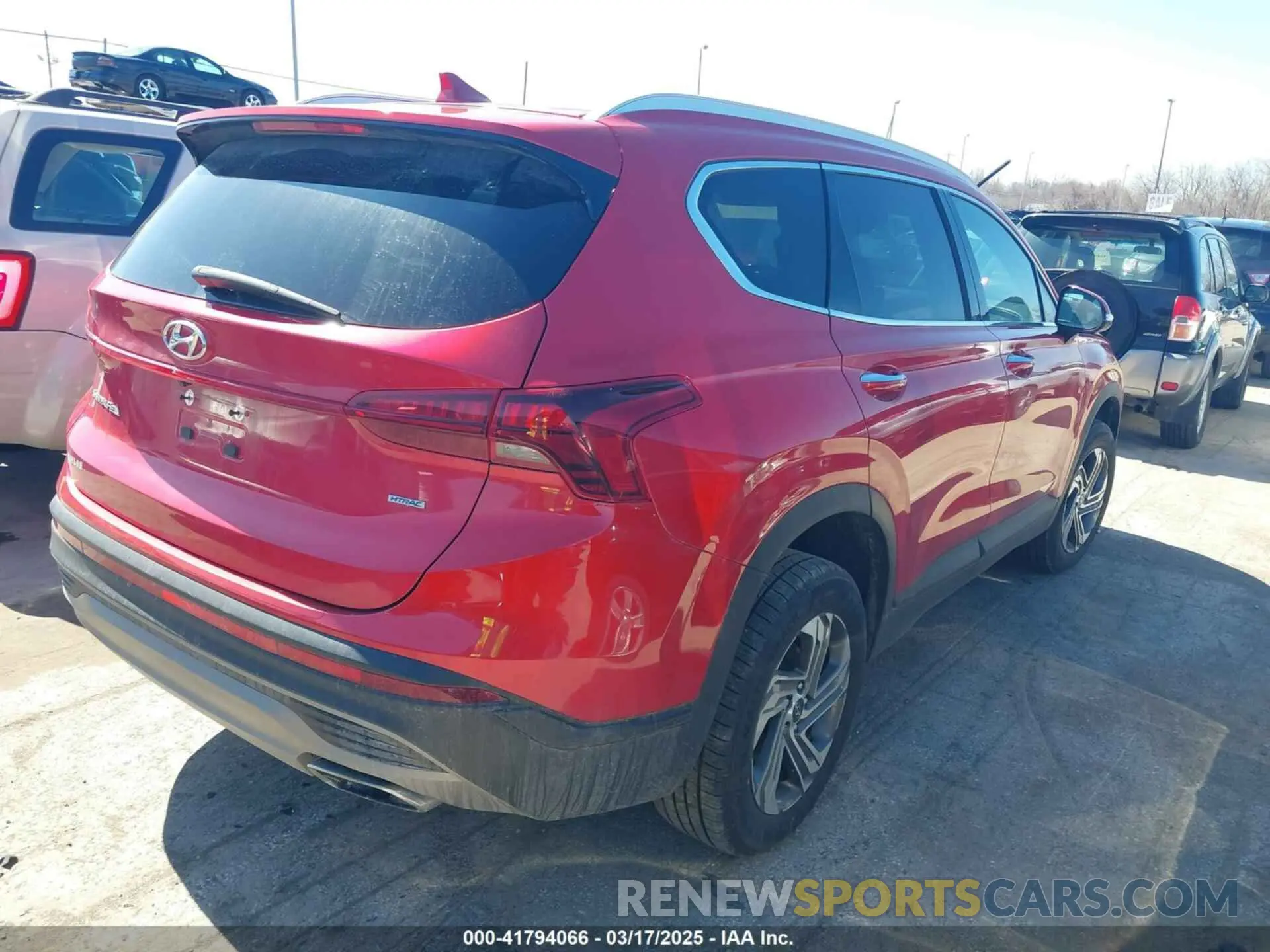 4 Photograph of a damaged car 5NMS2DAJ2PH591475 HYUNDAI SANTA FE 2023