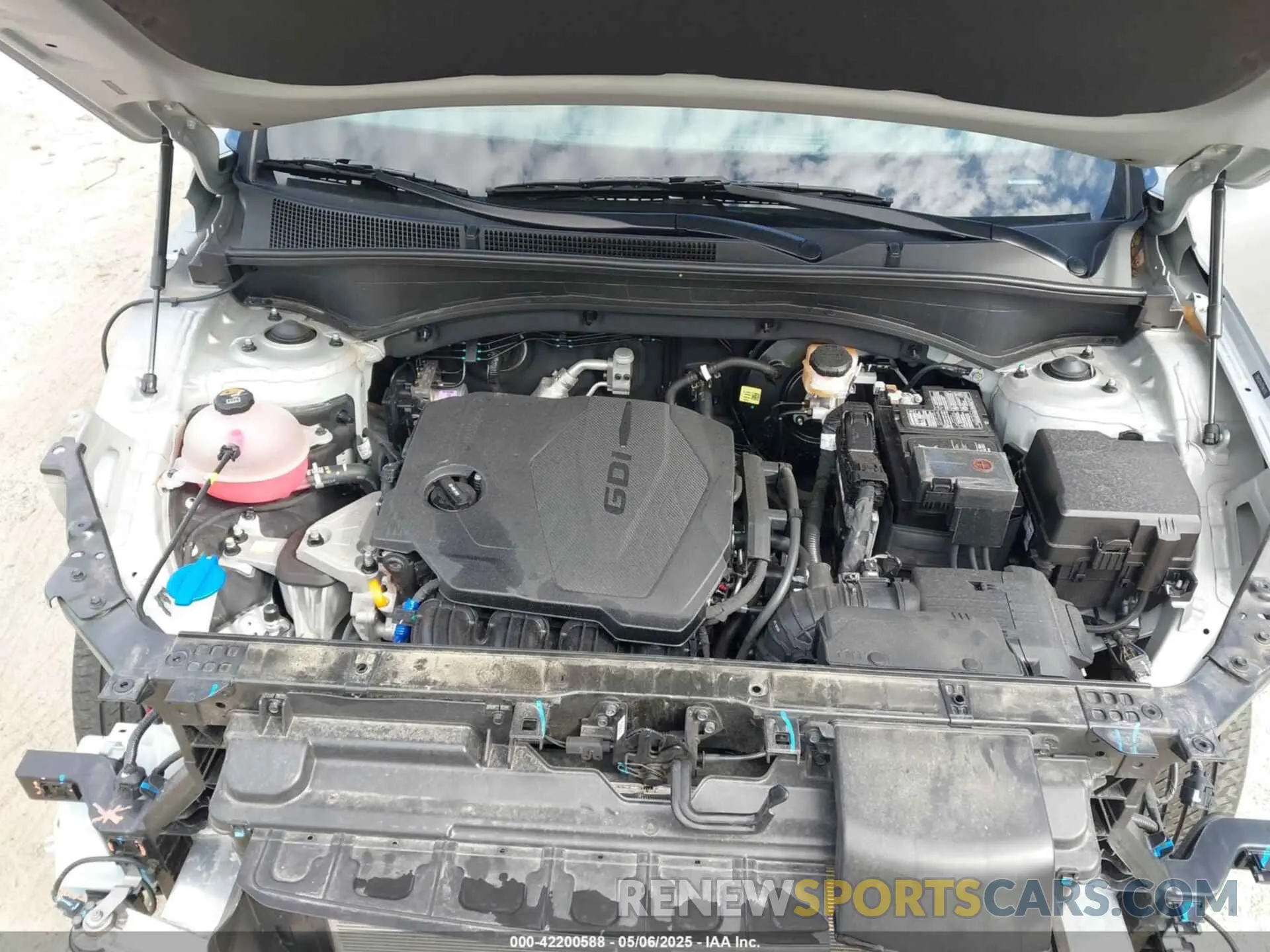 10 Photograph of a damaged car 5NMS2DAJ2PH643753 HYUNDAI SANTA FE 2023