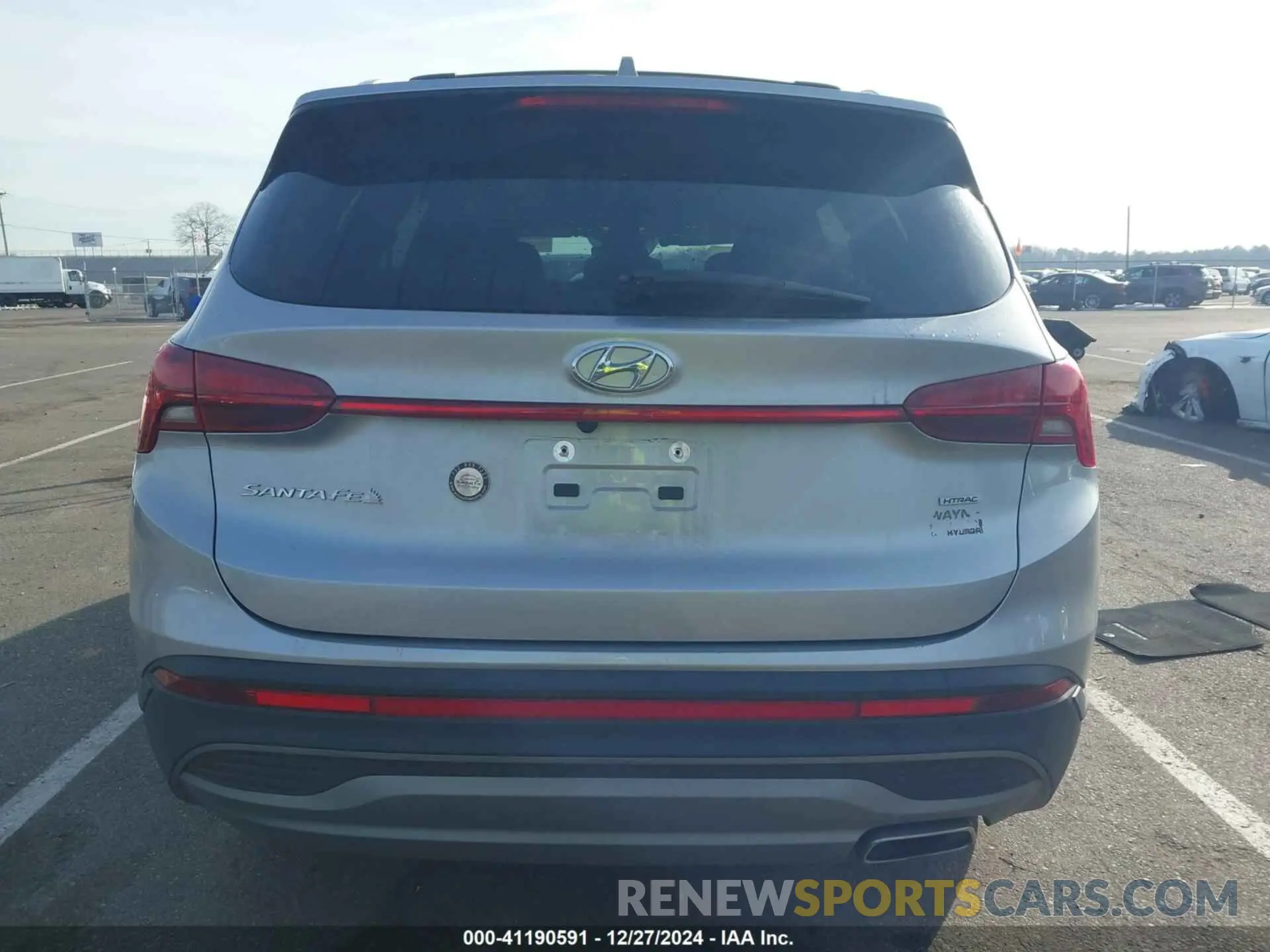 16 Photograph of a damaged car 5NMS2DAJ2PH645826 HYUNDAI SANTA FE 2023
