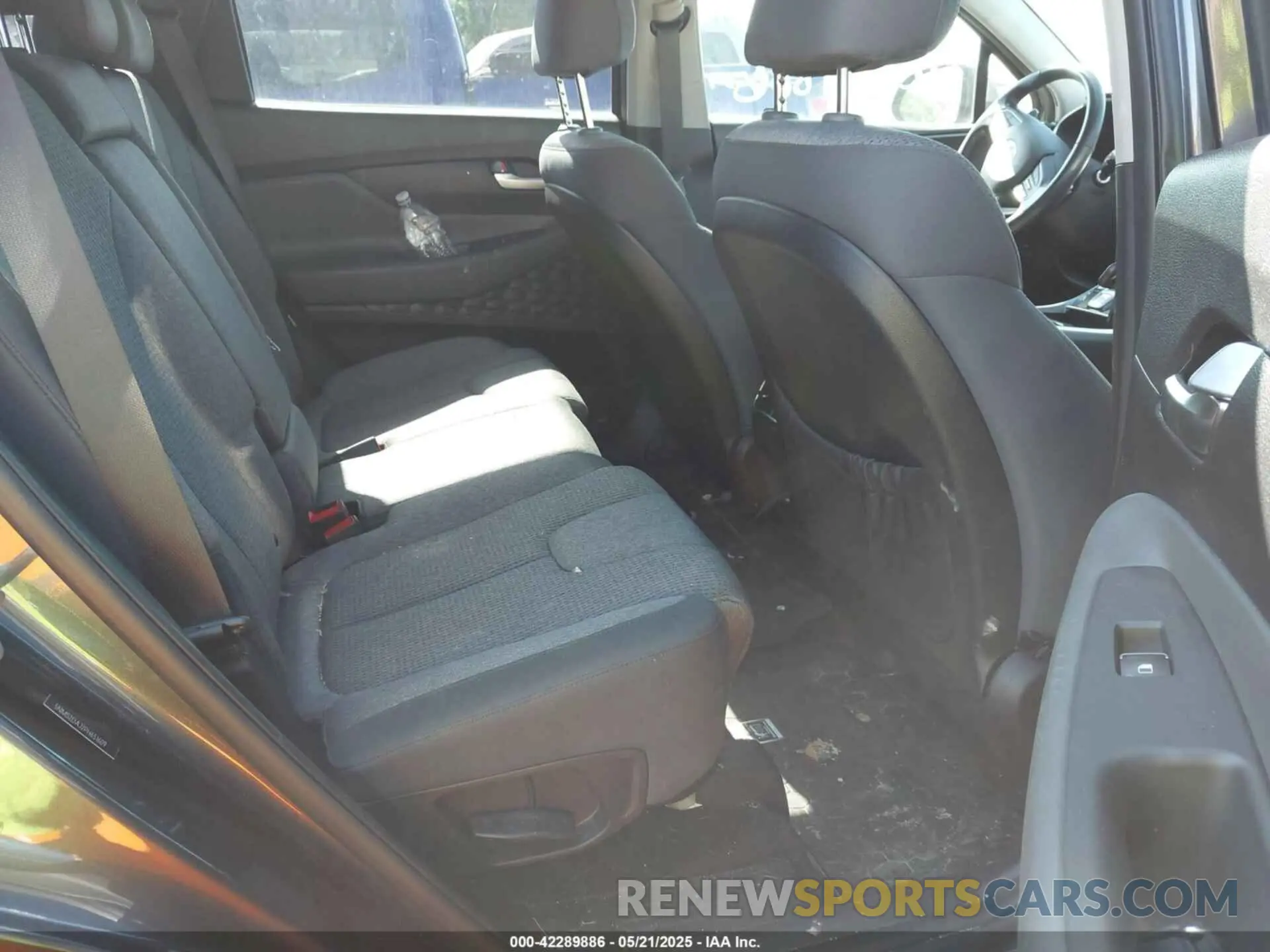 8 Photograph of a damaged car 5NMS2DAJ2PH651609 HYUNDAI SANTA FE 2023
