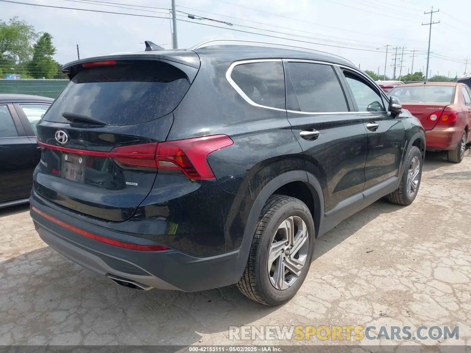 4 Photograph of a damaged car 5NMS2DAJ3PH539322 HYUNDAI SANTA FE 2023