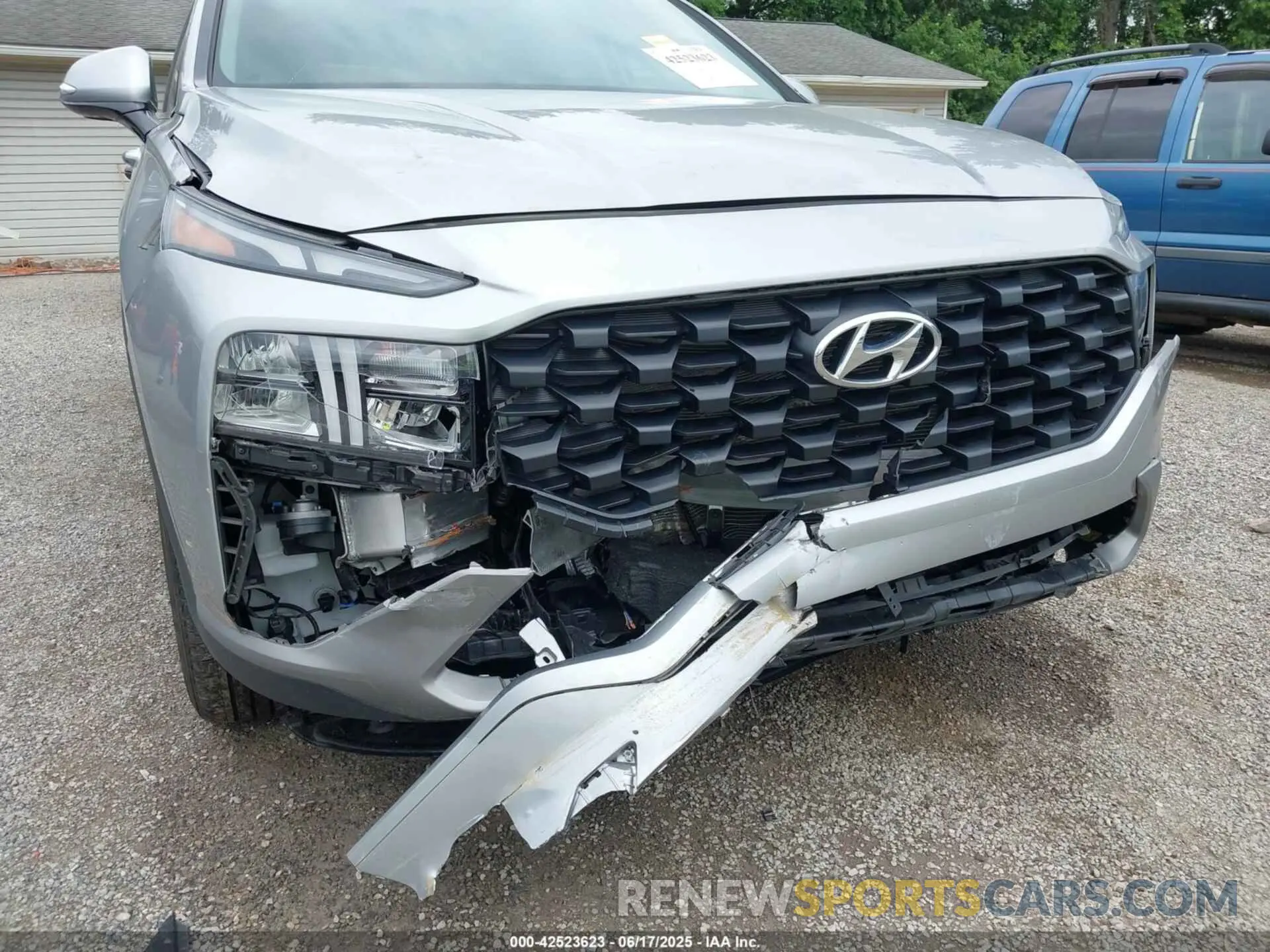 6 Photograph of a damaged car 5NMS2DAJ3PH645592 HYUNDAI SANTA FE 2023
