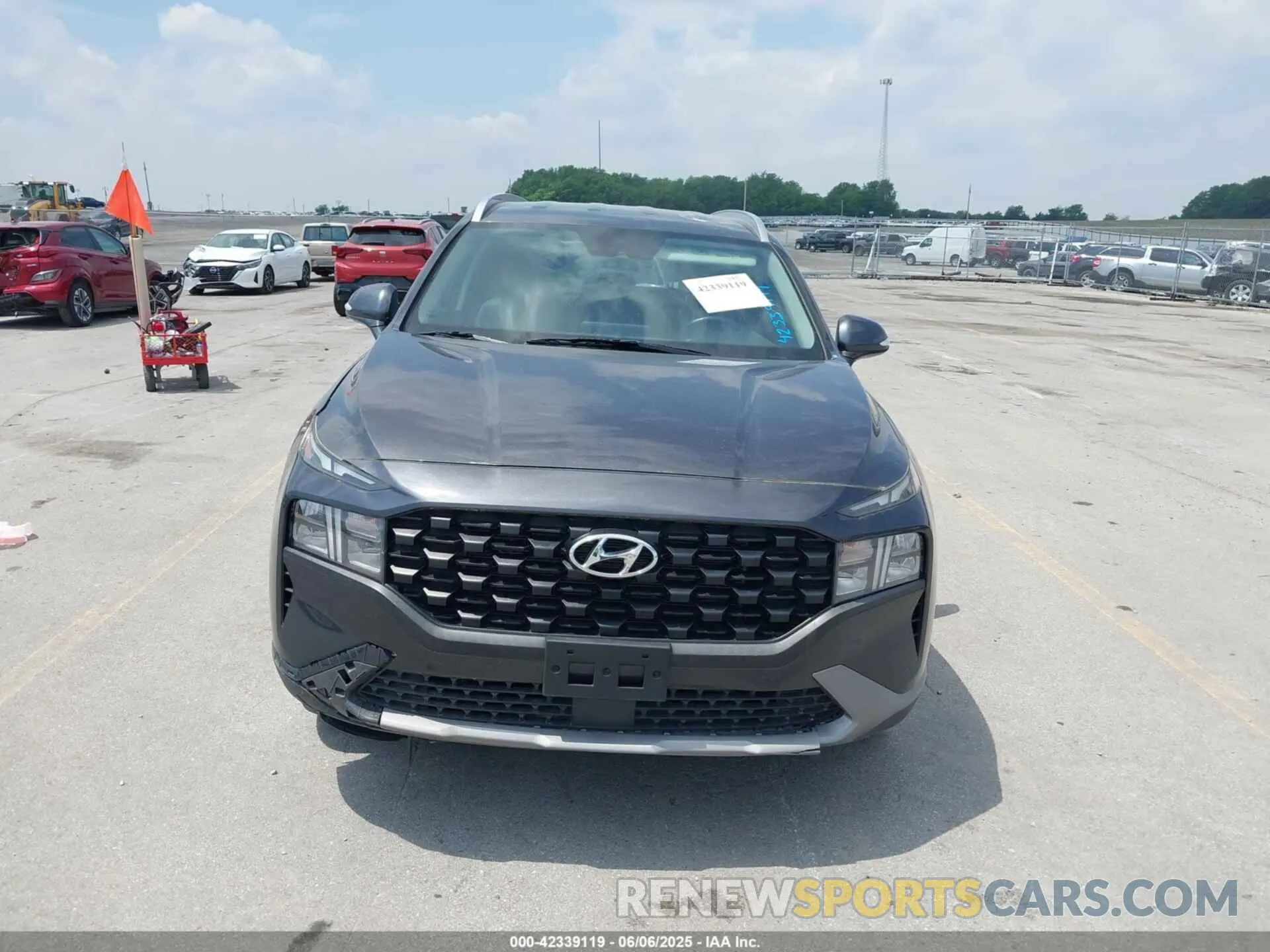 12 Photograph of a damaged car 5NMS2DAJ5PH514082 HYUNDAI SANTA FE 2023