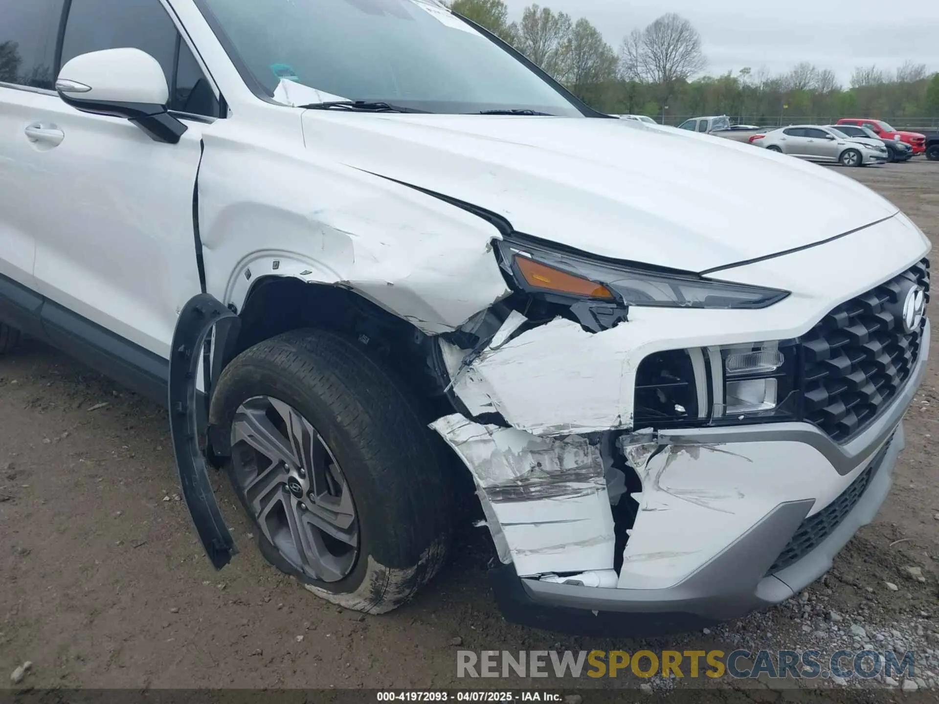 6 Photograph of a damaged car 5NMS2DAJ5PH584326 HYUNDAI SANTA FE 2023