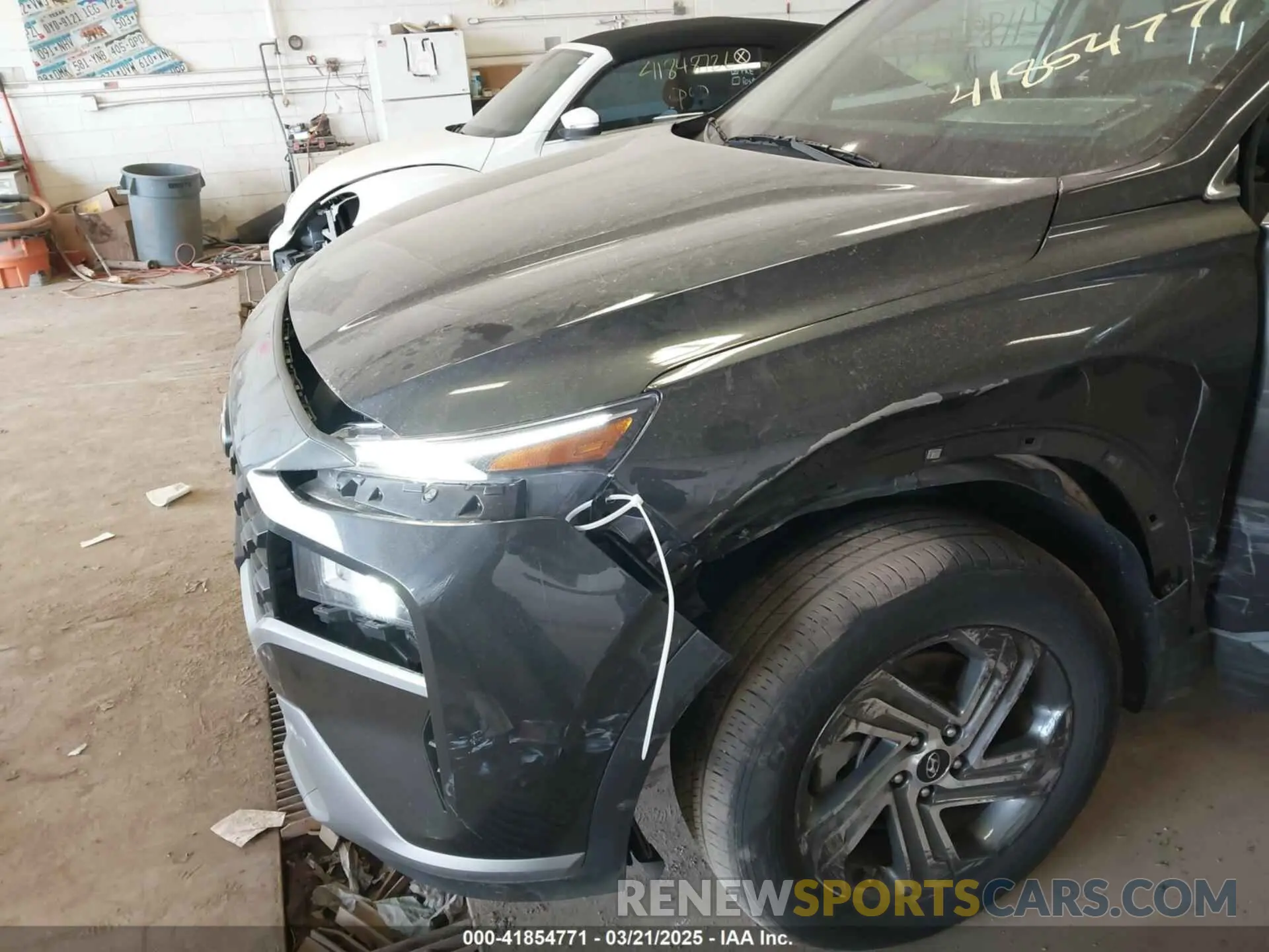 6 Photograph of a damaged car 5NMS2DAJ5PH648462 HYUNDAI SANTA FE 2023