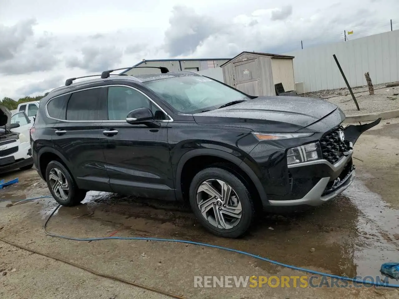 4 Photograph of a damaged car 5NMS2DAJ7PH521891 HYUNDAI SANTA FE 2023