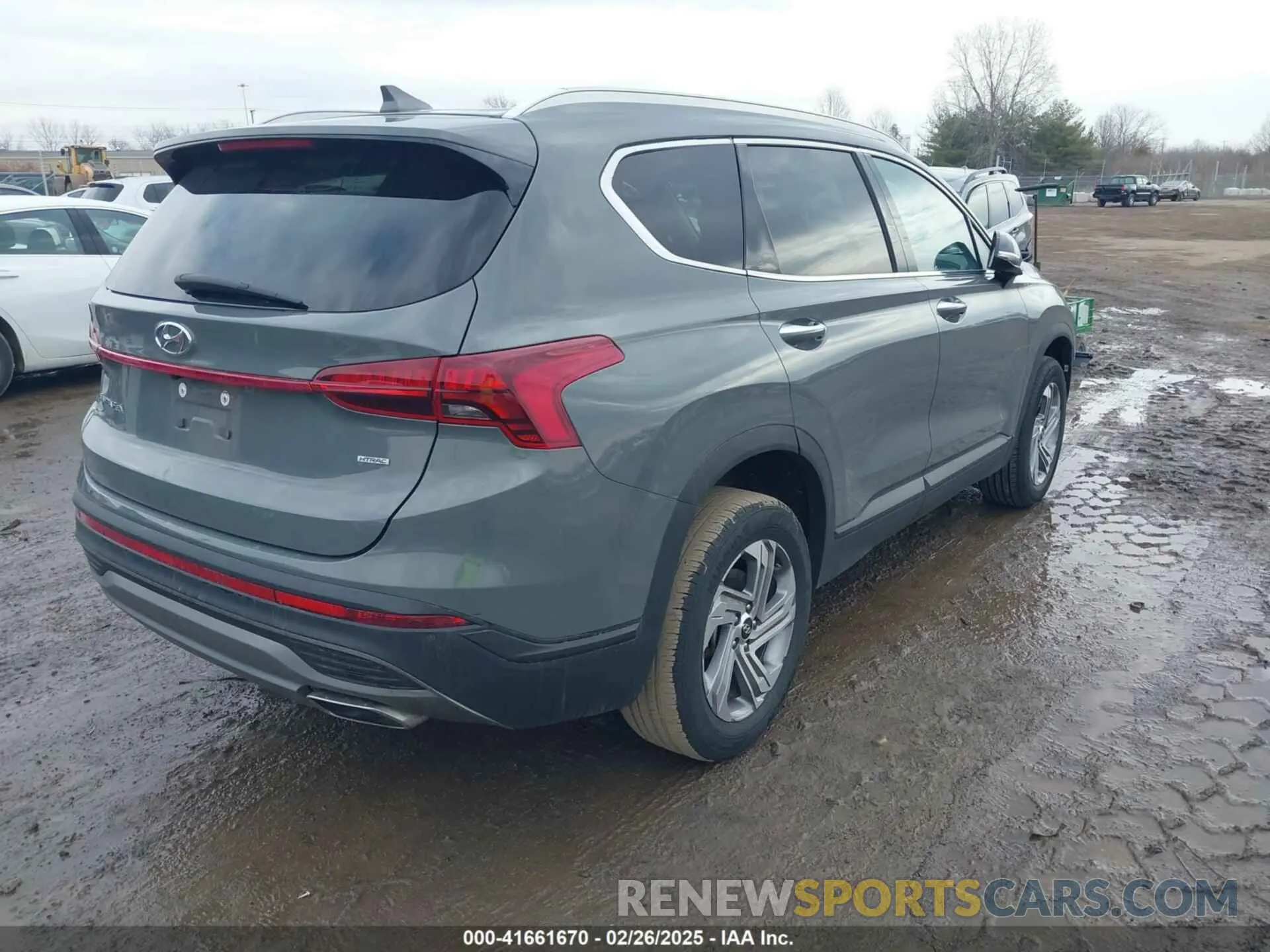 4 Photograph of a damaged car 5NMS2DAJ7PH523091 HYUNDAI SANTA FE 2023