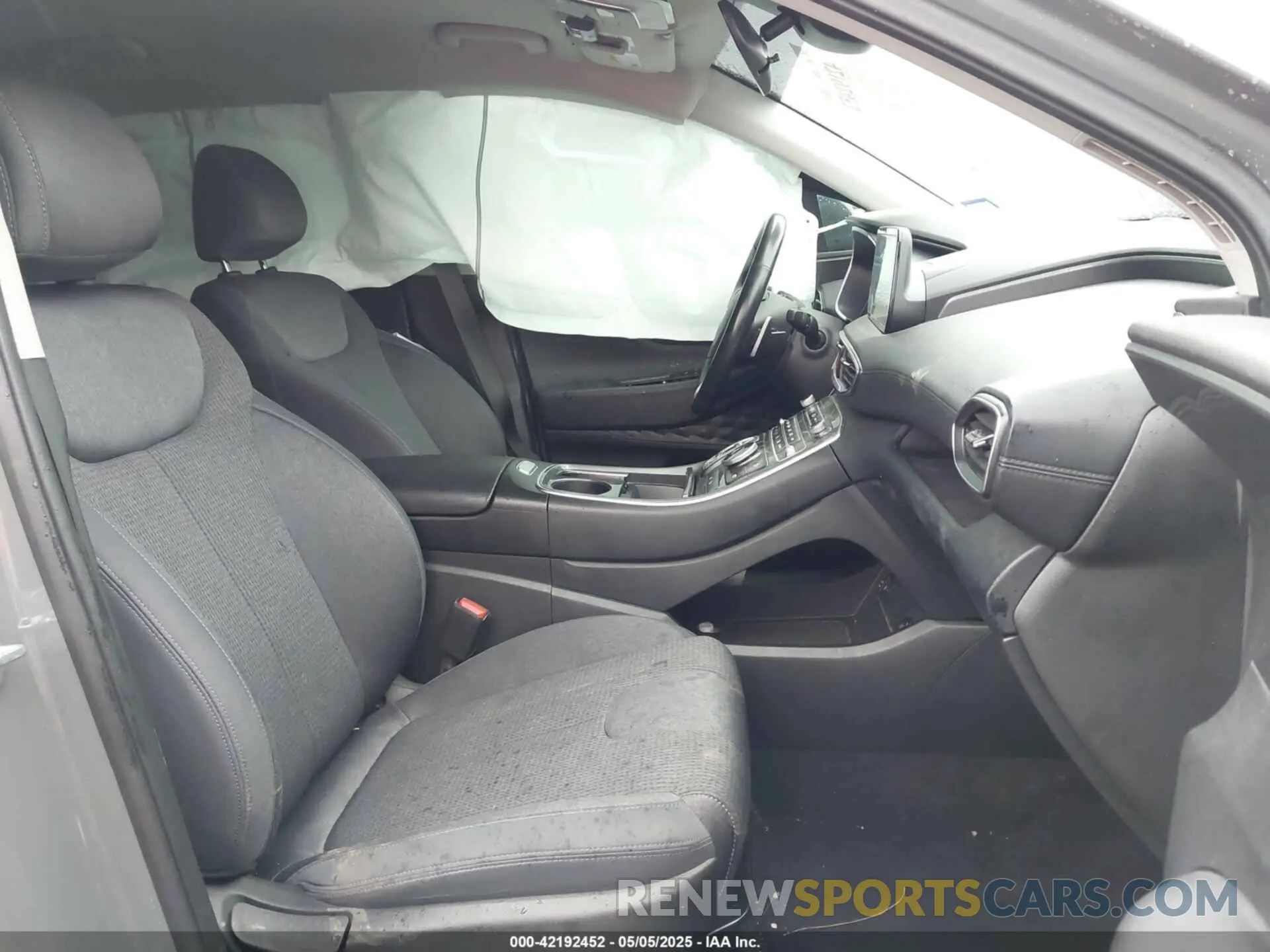 5 Photograph of a damaged car 5NMS2DAJ7PH584506 HYUNDAI SANTA FE 2023