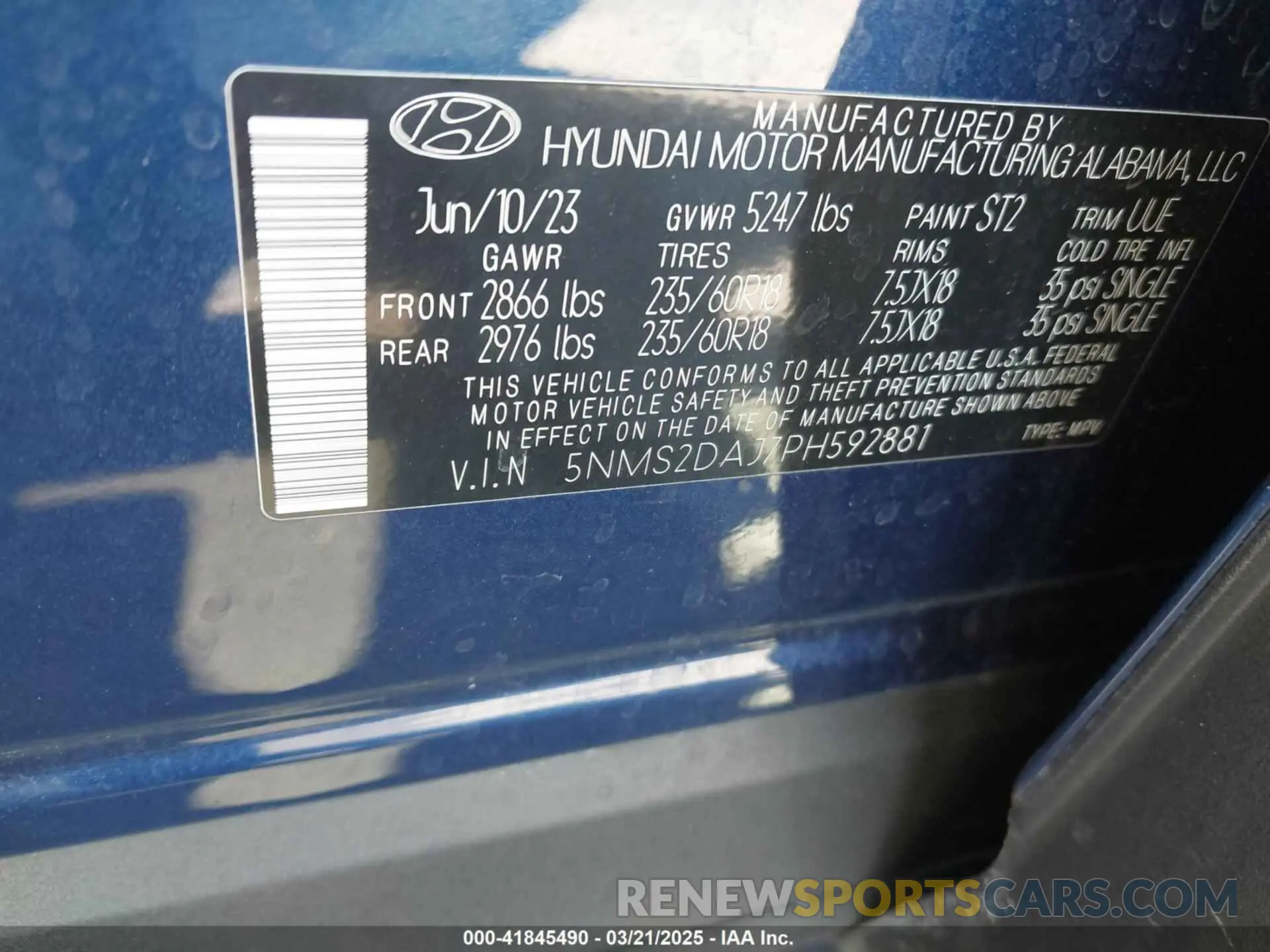 9 Photograph of a damaged car 5NMS2DAJ7PH592881 HYUNDAI SANTA FE 2023