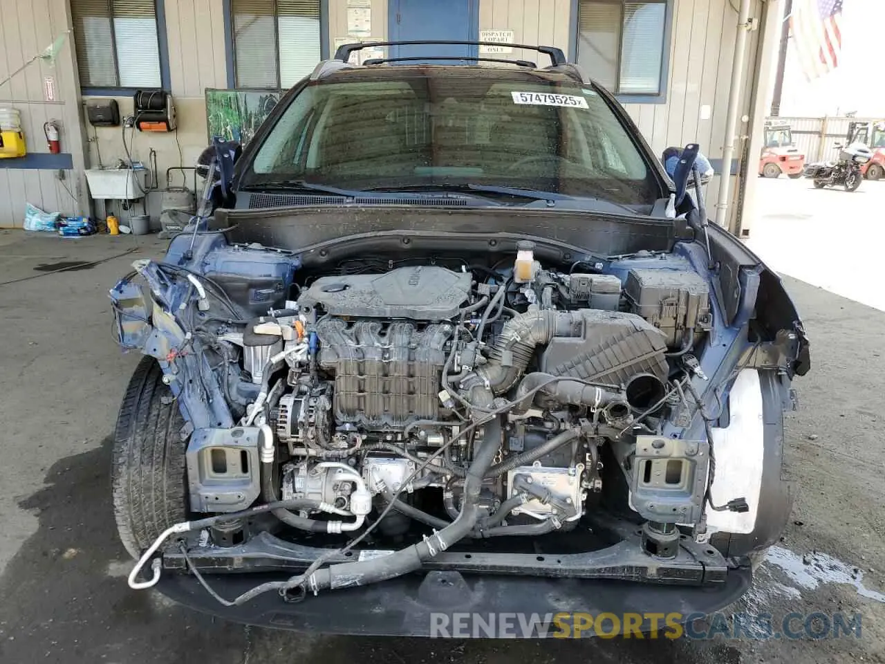 5 Photograph of a damaged car 5NMS2DAJ8PH548873 HYUNDAI SANTA FE 2023