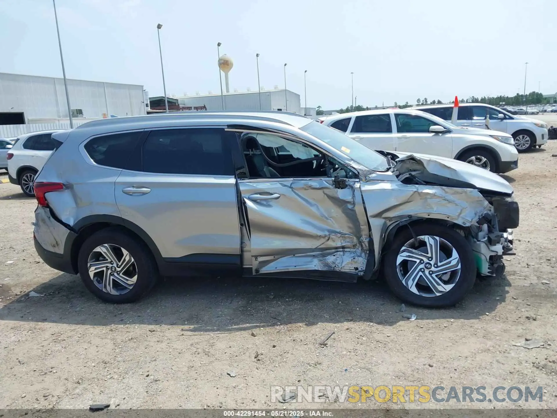 14 Photograph of a damaged car 5NMS2DAJ8PH628240 HYUNDAI SANTA FE 2023