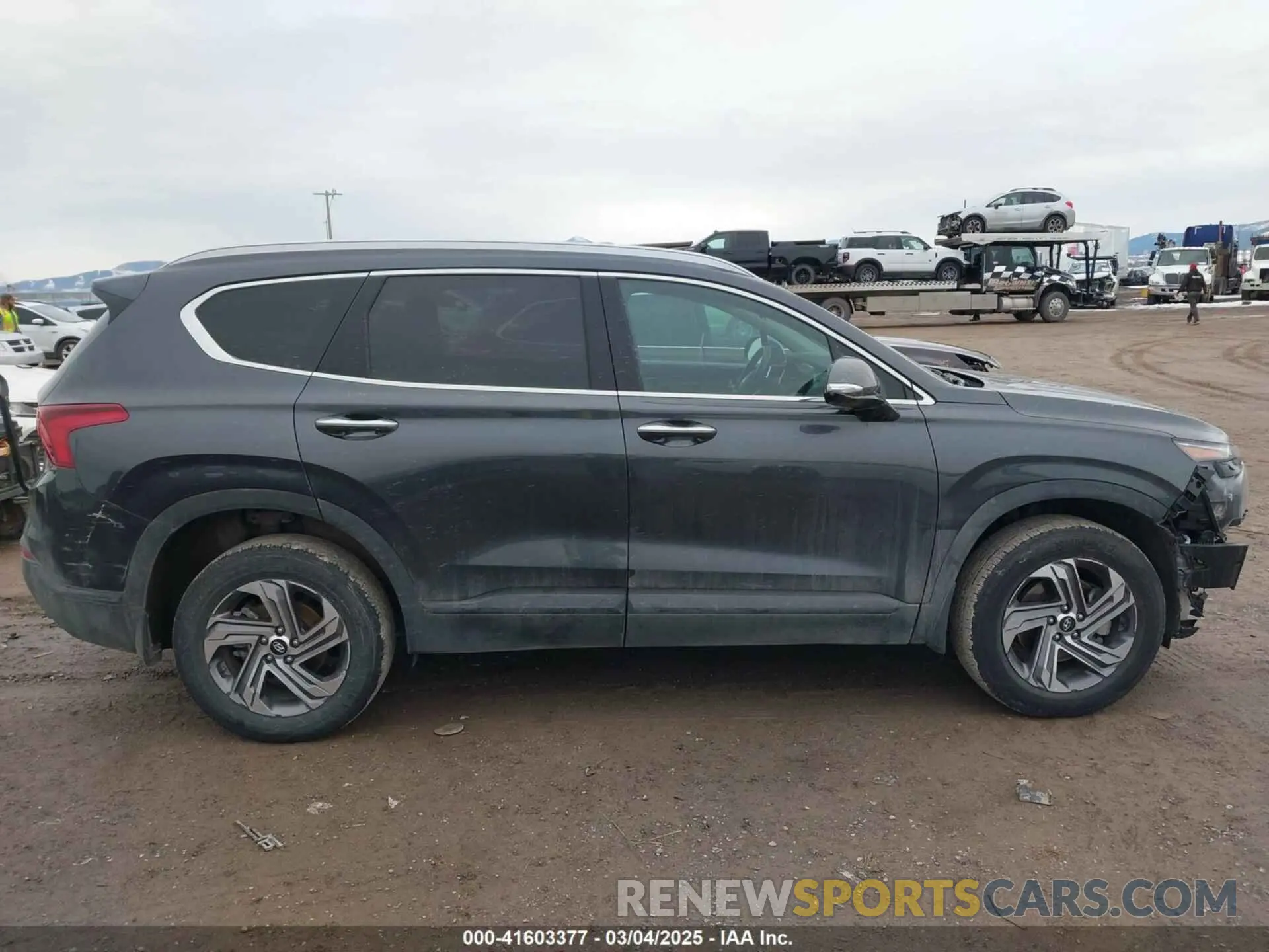 14 Photograph of a damaged car 5NMS2DAJ9PH652417 HYUNDAI SANTA FE 2023