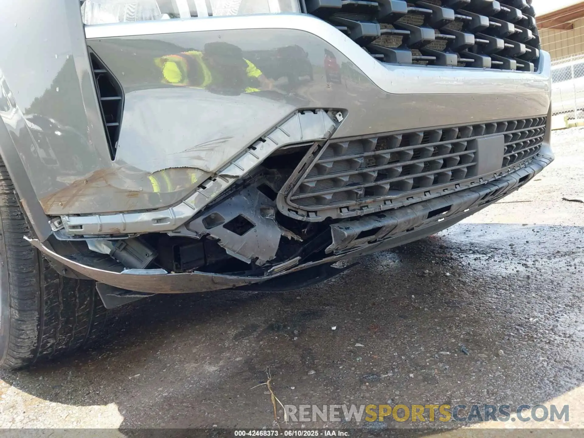 6 Photograph of a damaged car 5NMS2DAJXPH484951 HYUNDAI SANTA FE 2023