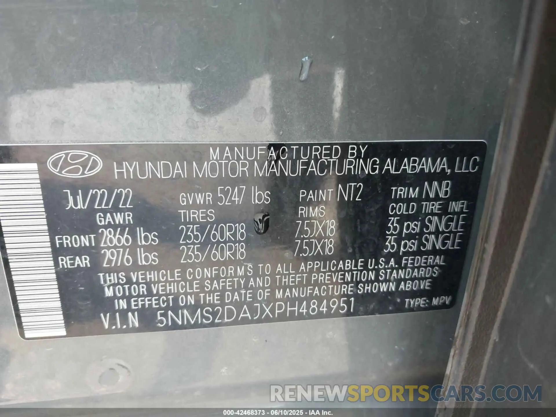 9 Photograph of a damaged car 5NMS2DAJXPH484951 HYUNDAI SANTA FE 2023