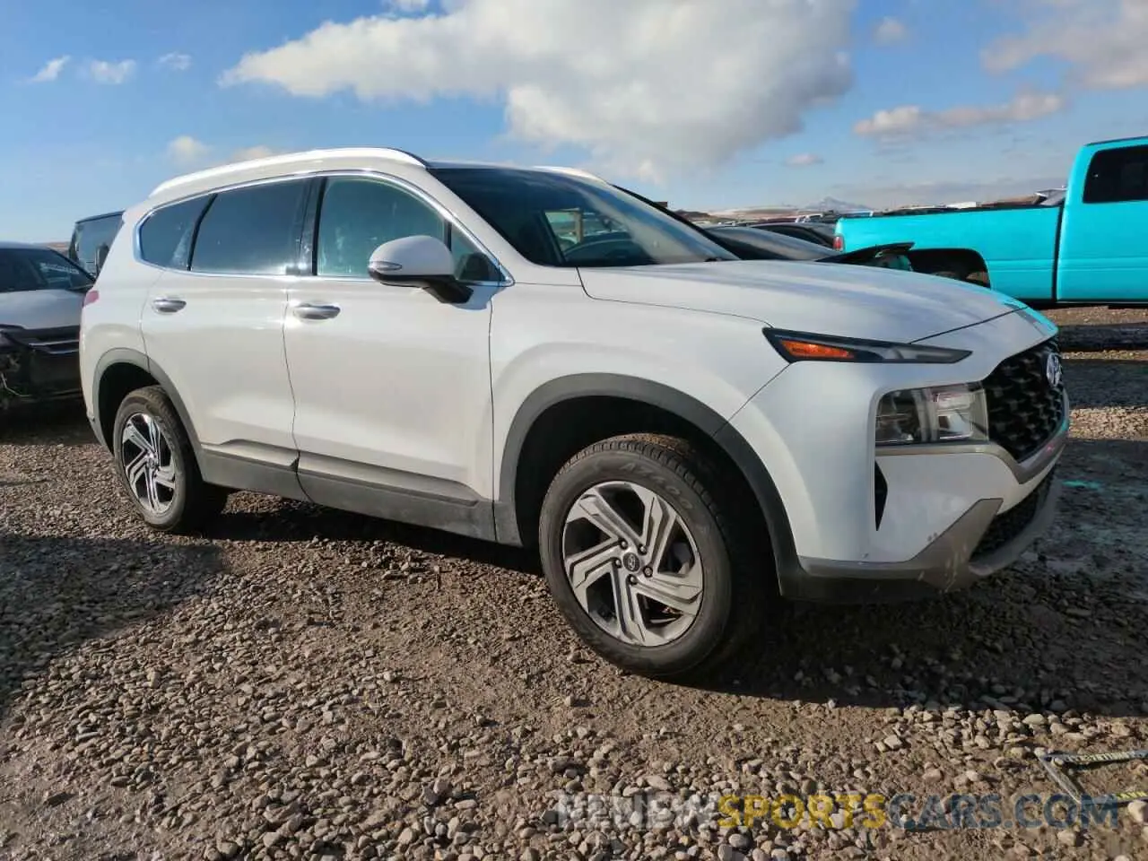 4 Photograph of a damaged car 5NMS2DAJXPH571345 HYUNDAI SANTA FE 2023