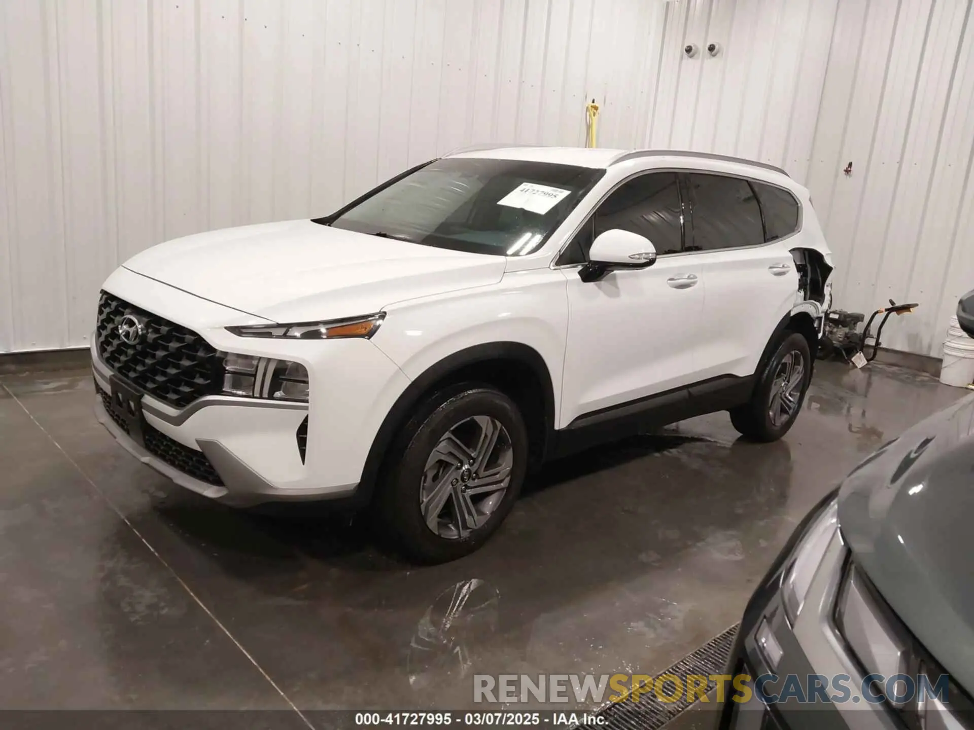 2 Photograph of a damaged car 5NMS2DAJXPH583544 HYUNDAI SANTA FE 2023
