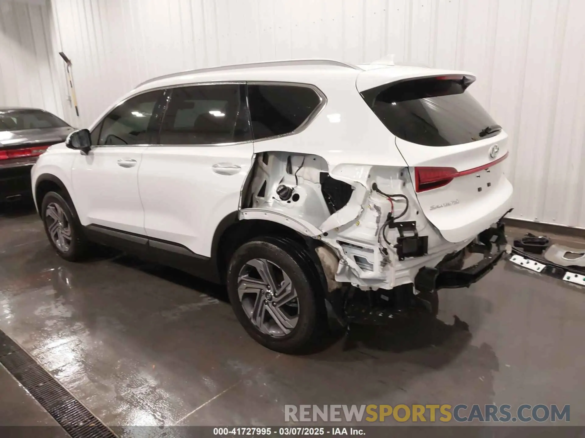 3 Photograph of a damaged car 5NMS2DAJXPH583544 HYUNDAI SANTA FE 2023