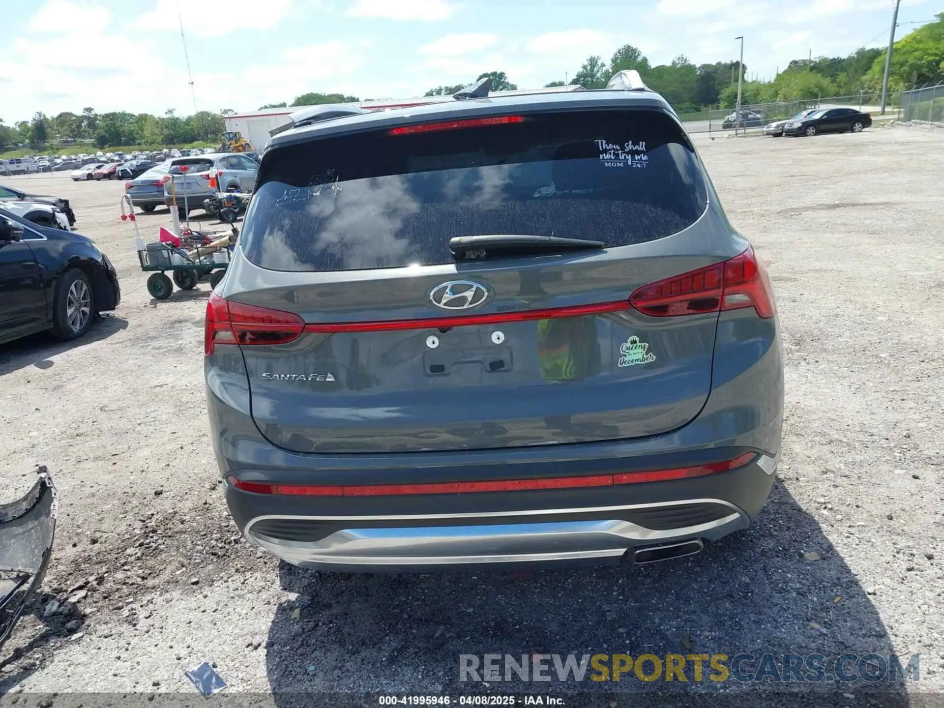 17 Photograph of a damaged car 5NMS34AJ0PH585087 HYUNDAI SANTA FE 2023