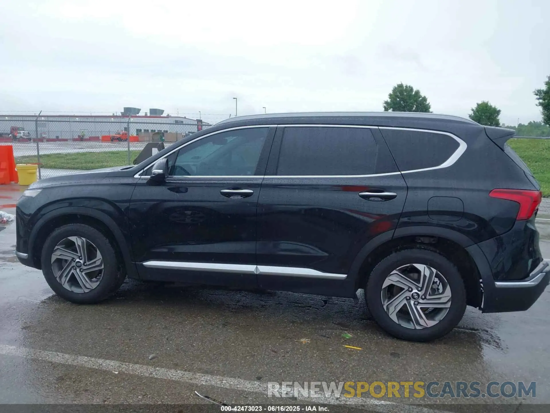 14 Photograph of a damaged car 5NMS34AJ2PH587469 HYUNDAI SANTA FE 2023