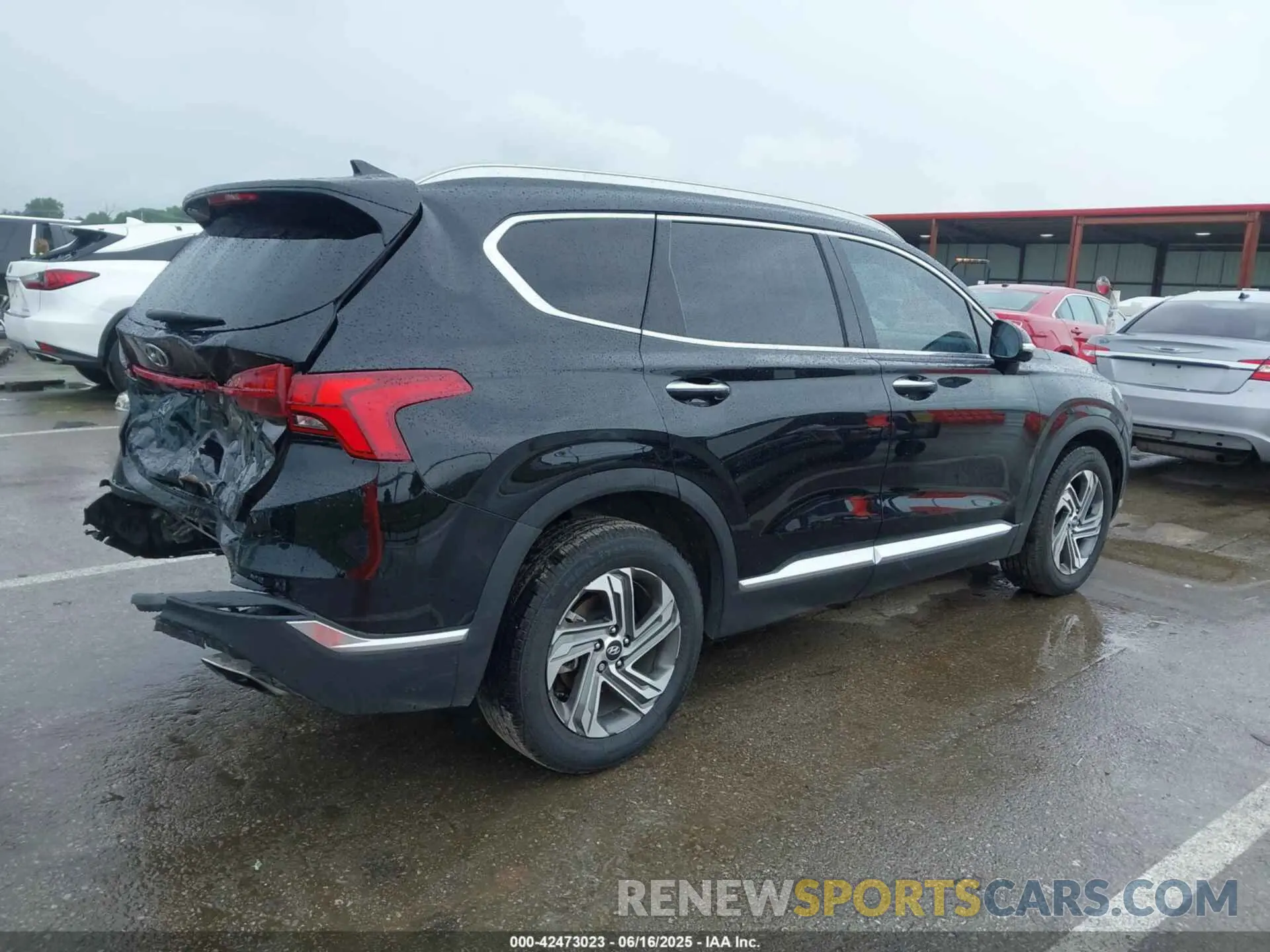4 Photograph of a damaged car 5NMS34AJ2PH587469 HYUNDAI SANTA FE 2023