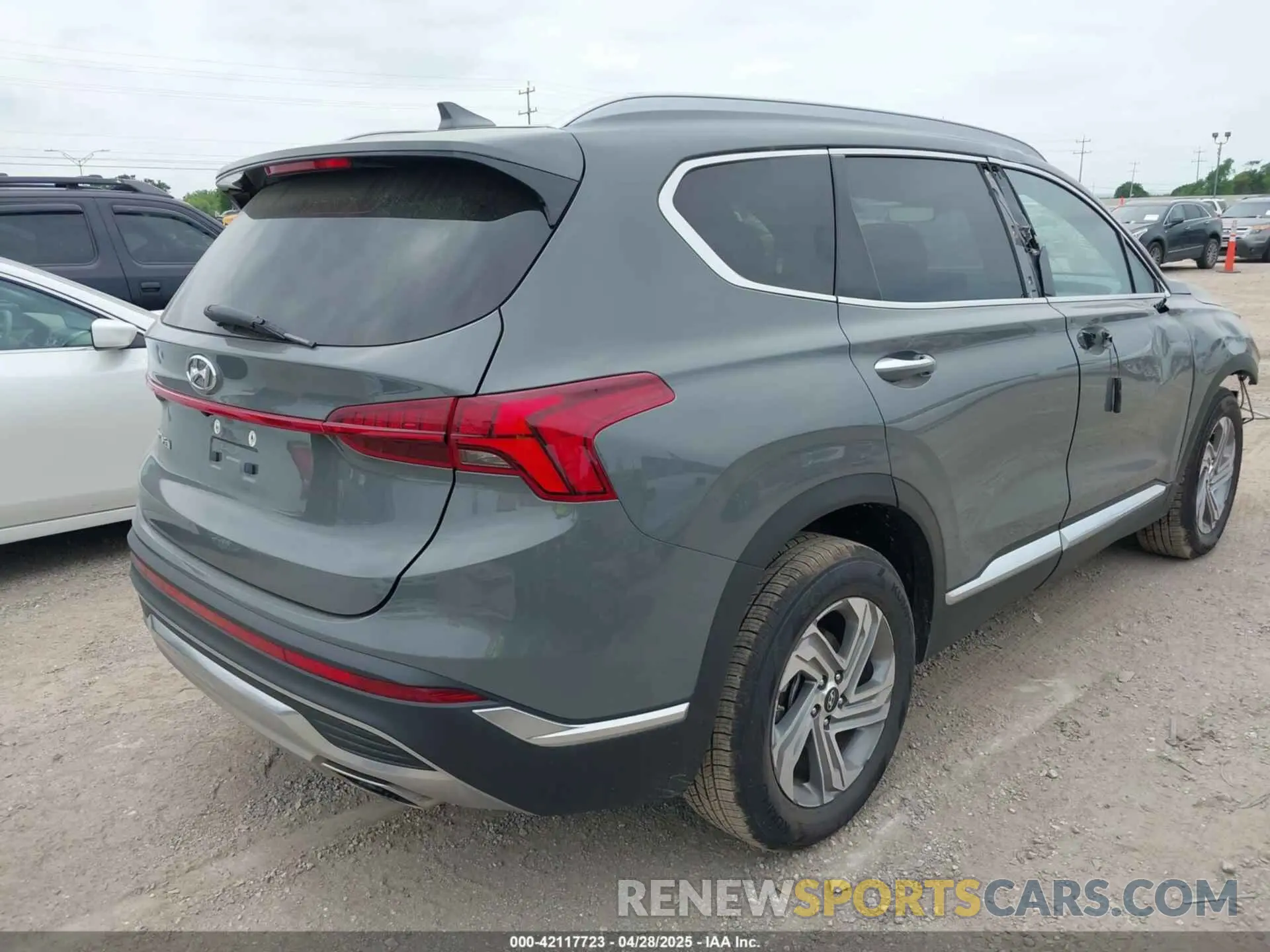 4 Photograph of a damaged car 5NMS34AJ4PH523126 HYUNDAI SANTA FE 2023