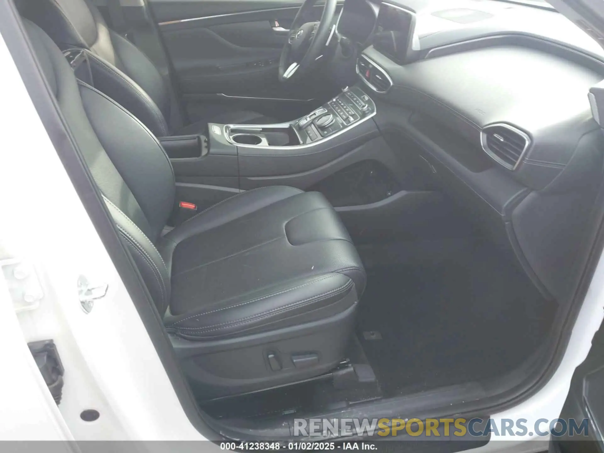 5 Photograph of a damaged car 5NMS34AJ6PH632185 HYUNDAI SANTA FE 2023