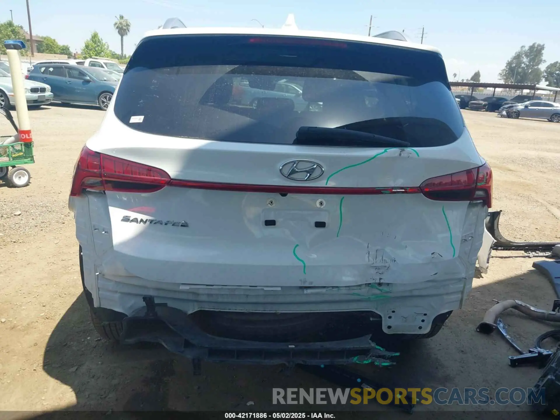 17 Photograph of a damaged car 5NMS34AJ9PH514504 HYUNDAI SANTA FE 2023