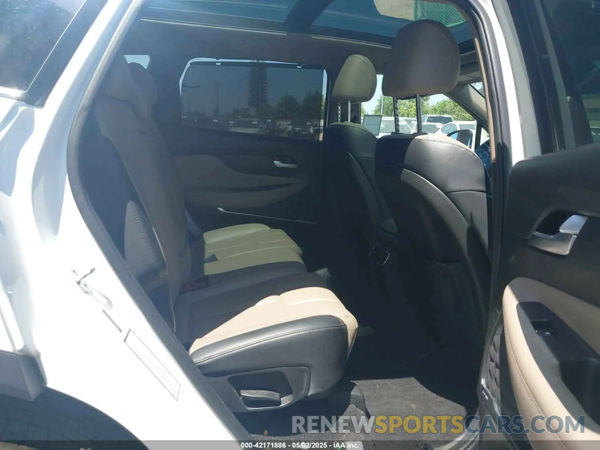 8 Photograph of a damaged car 5NMS34AJ9PH514504 HYUNDAI SANTA FE 2023