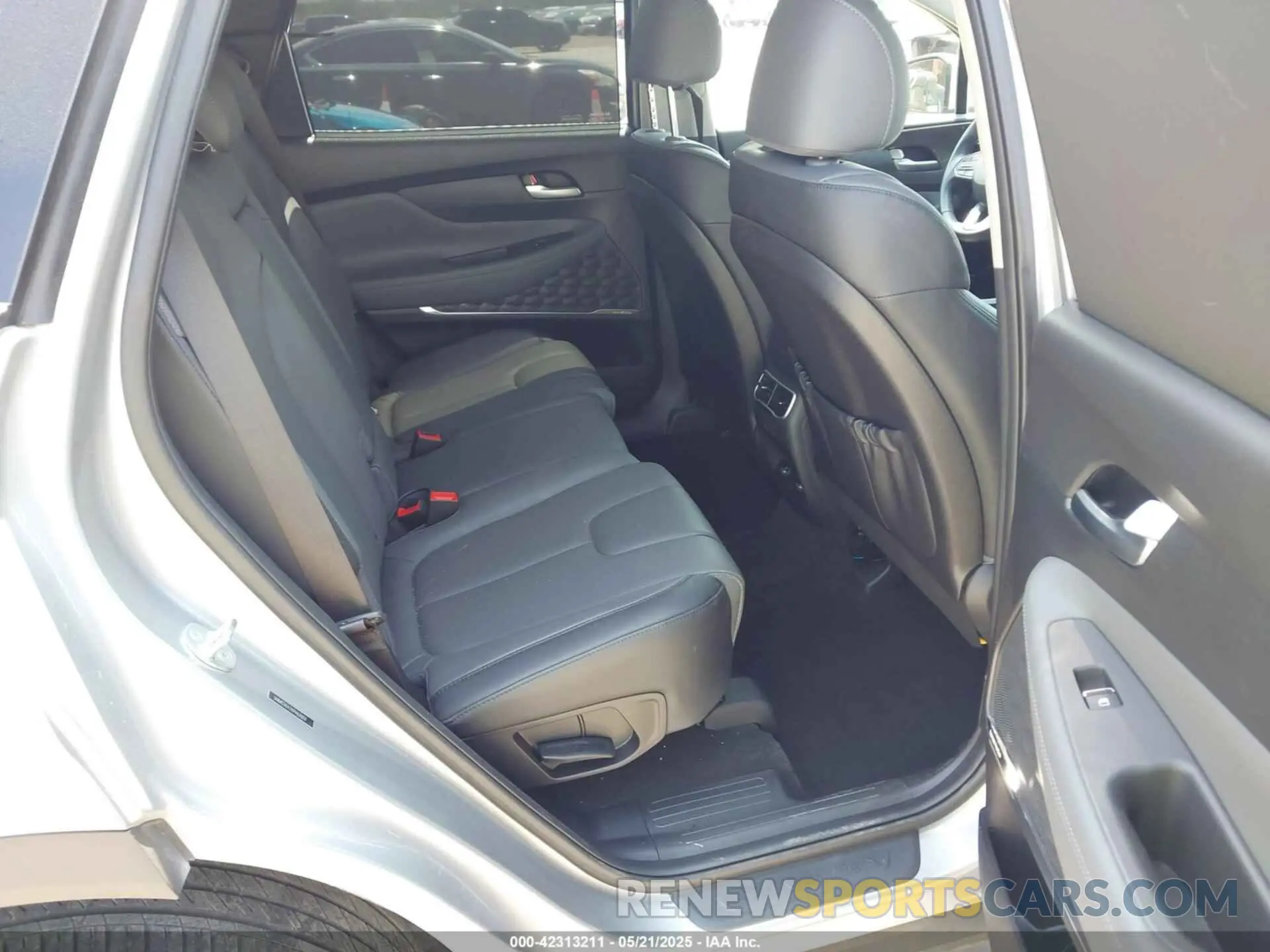 8 Photograph of a damaged car 5NMS34AJXPH620217 HYUNDAI SANTA FE 2023