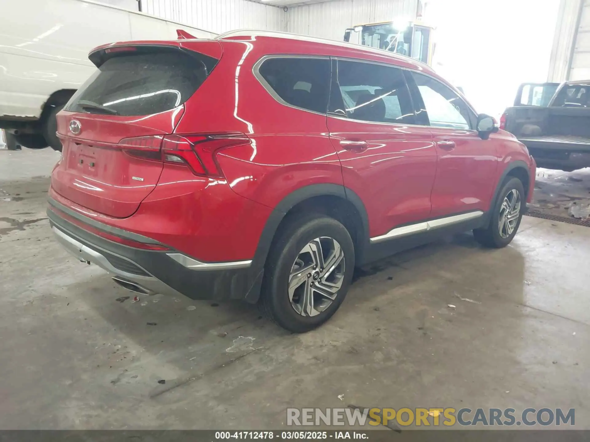 4 Photograph of a damaged car 5NMS3DAJ1PH563678 HYUNDAI SANTA FE 2023