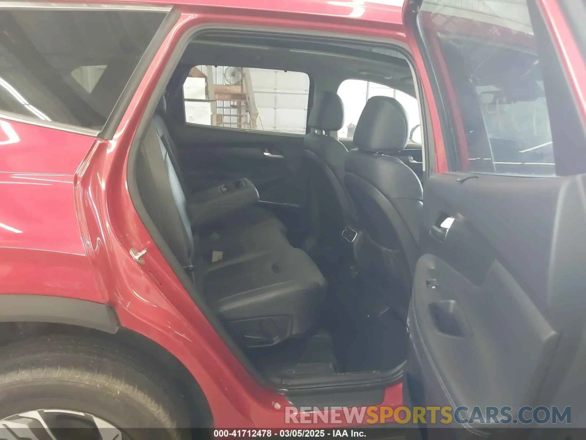 8 Photograph of a damaged car 5NMS3DAJ1PH563678 HYUNDAI SANTA FE 2023