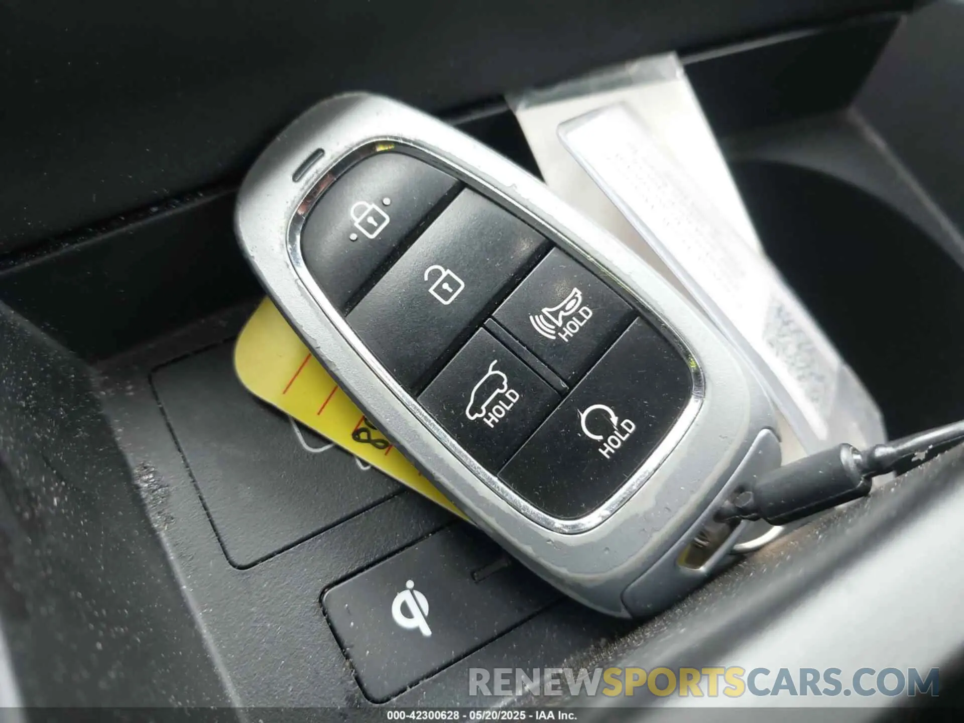11 Photograph of a damaged car 5NMS3DAJ2PH543438 HYUNDAI SANTA FE 2023