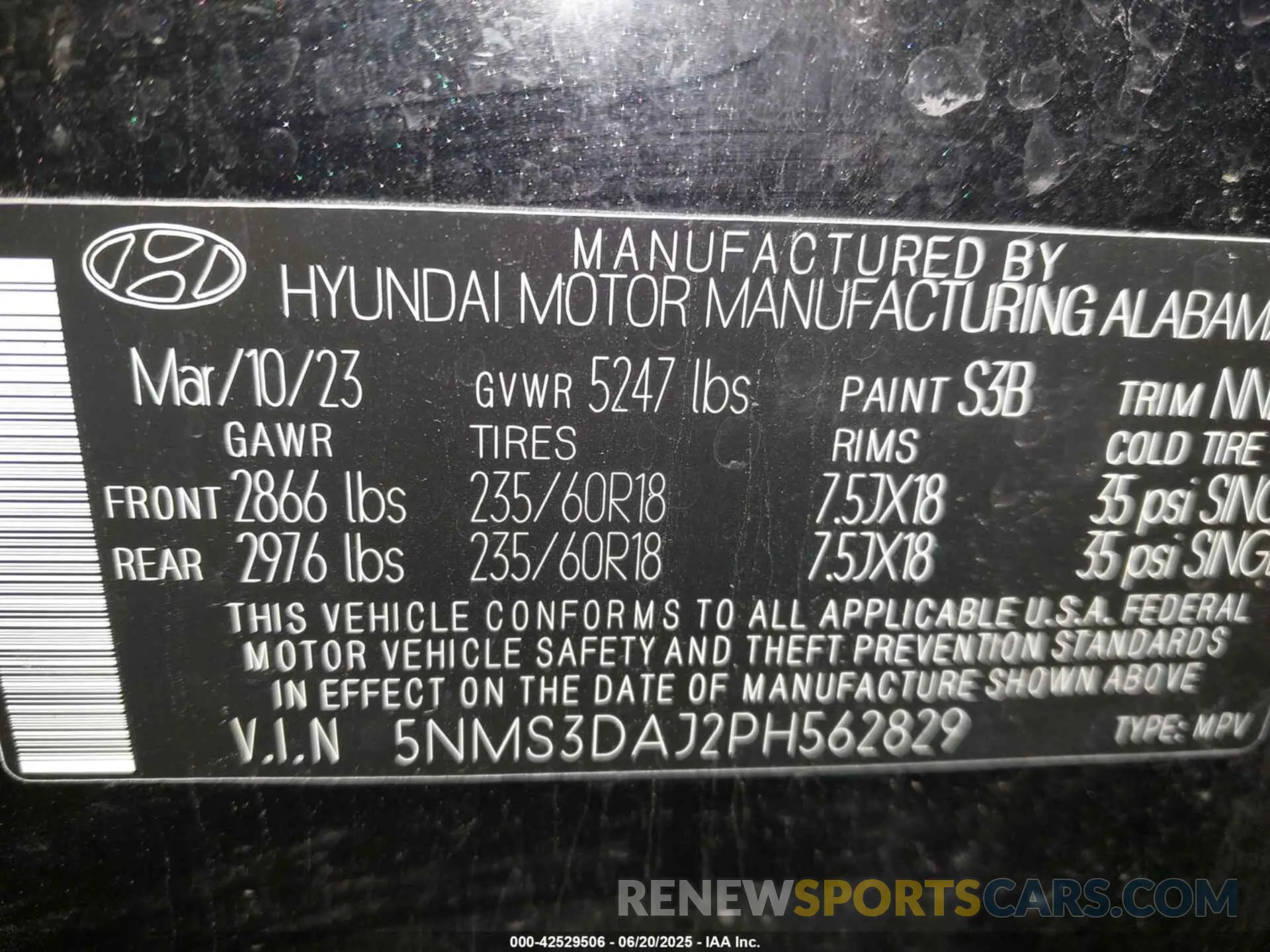 9 Photograph of a damaged car 5NMS3DAJ2PH562829 HYUNDAI SANTA FE 2023