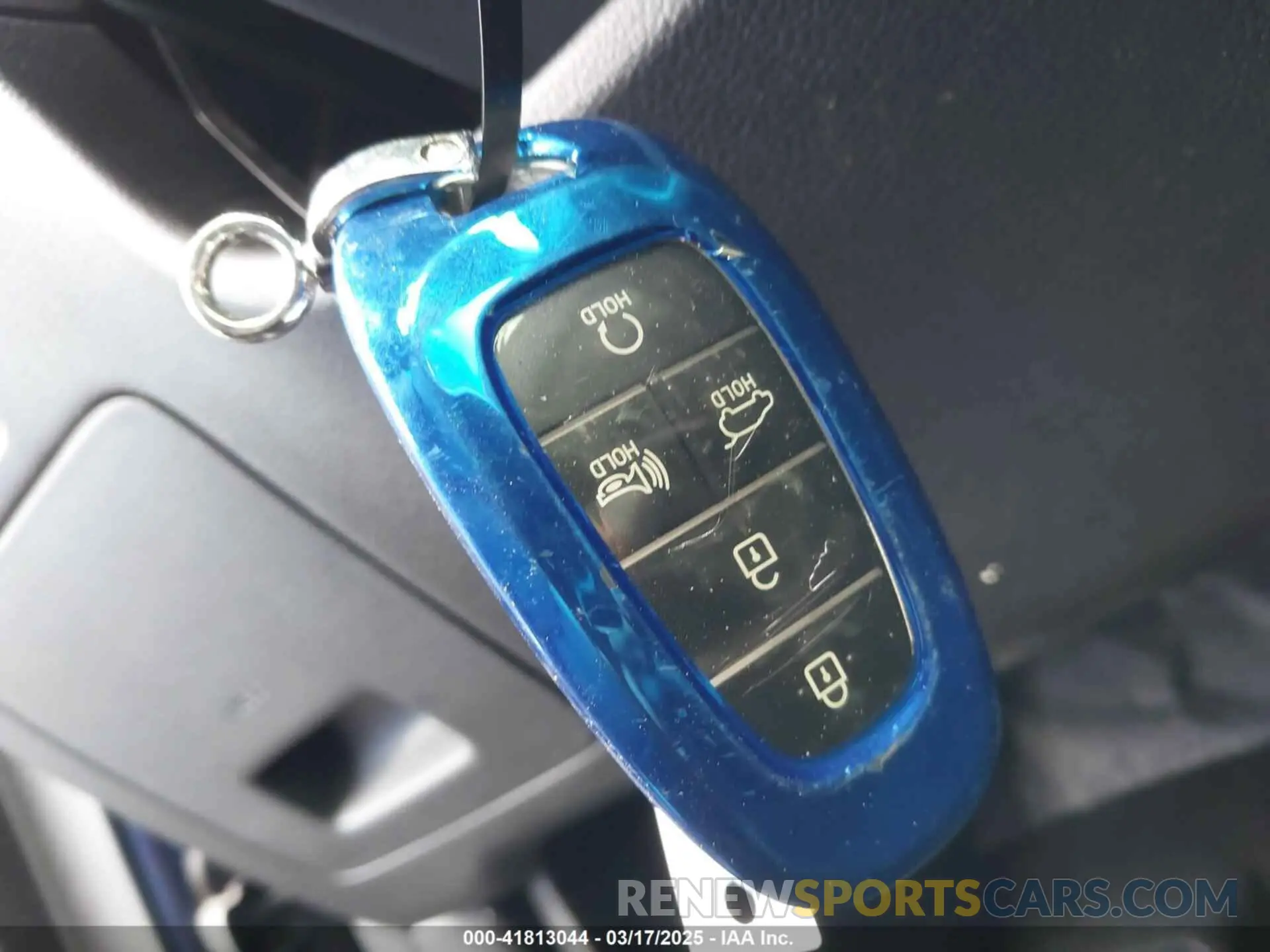11 Photograph of a damaged car 5NMS3DAJ3PH588436 HYUNDAI SANTA FE 2023