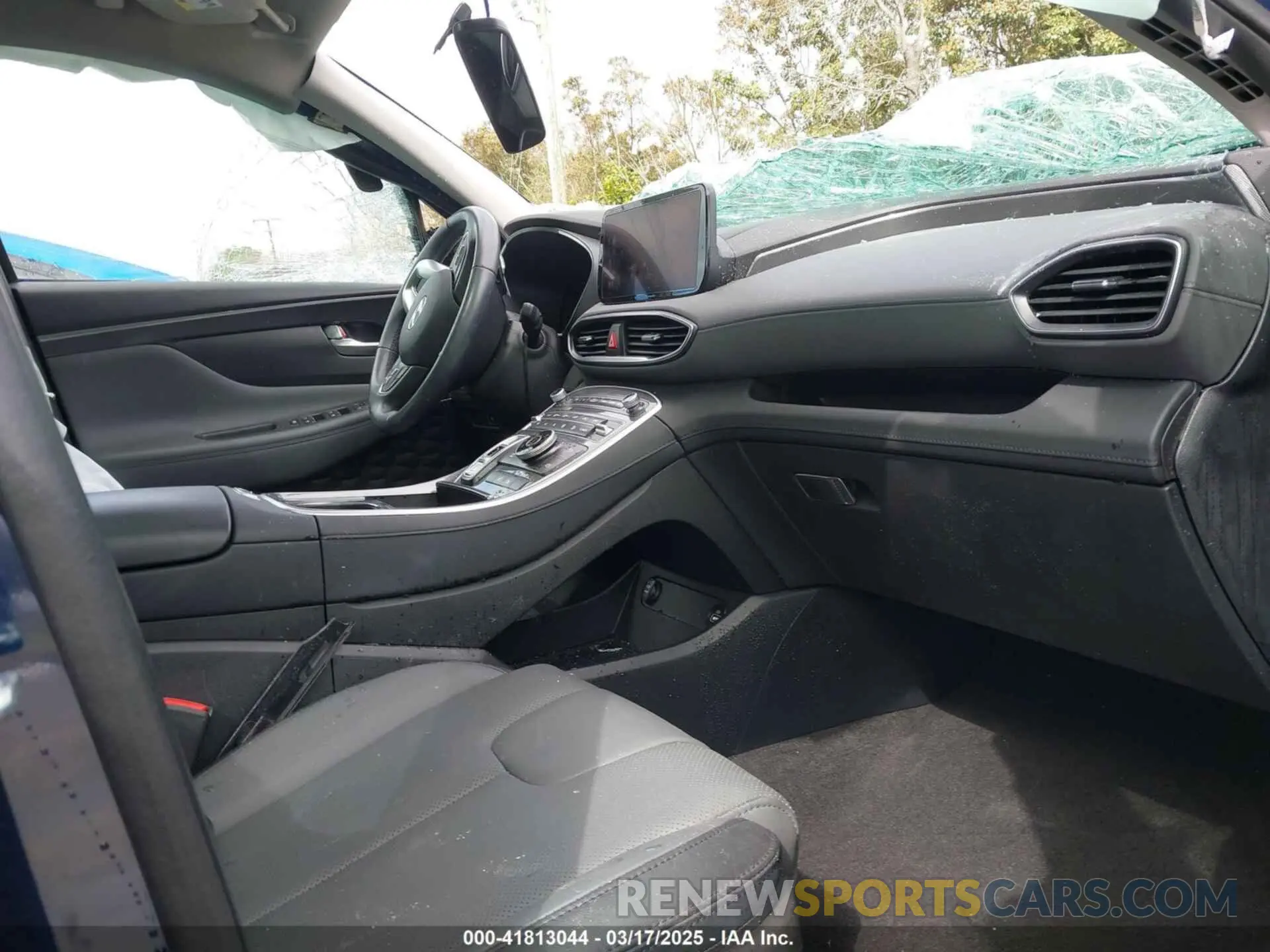 5 Photograph of a damaged car 5NMS3DAJ3PH588436 HYUNDAI SANTA FE 2023