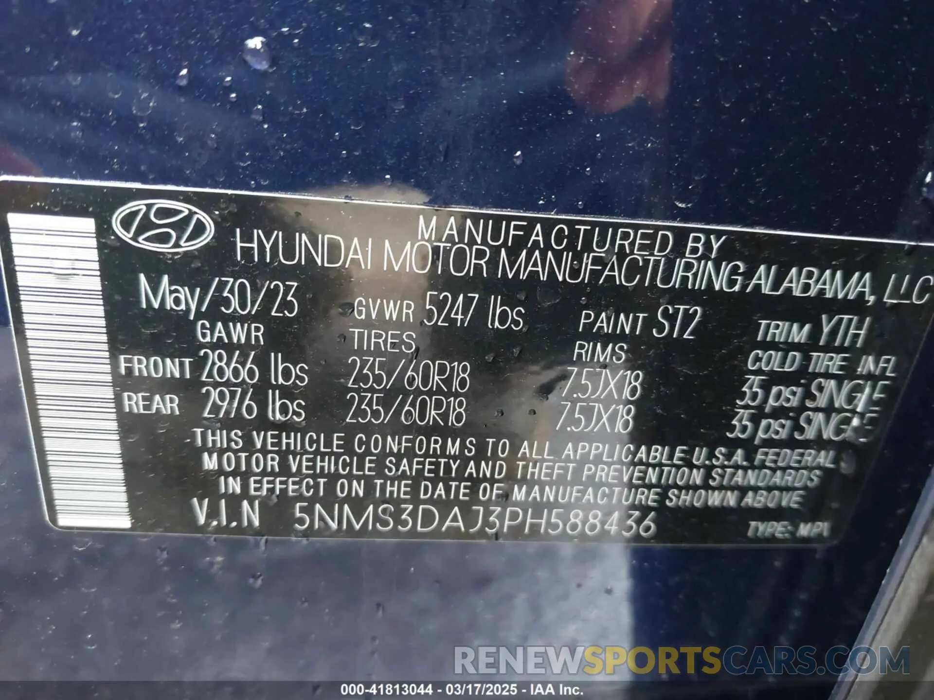9 Photograph of a damaged car 5NMS3DAJ3PH588436 HYUNDAI SANTA FE 2023