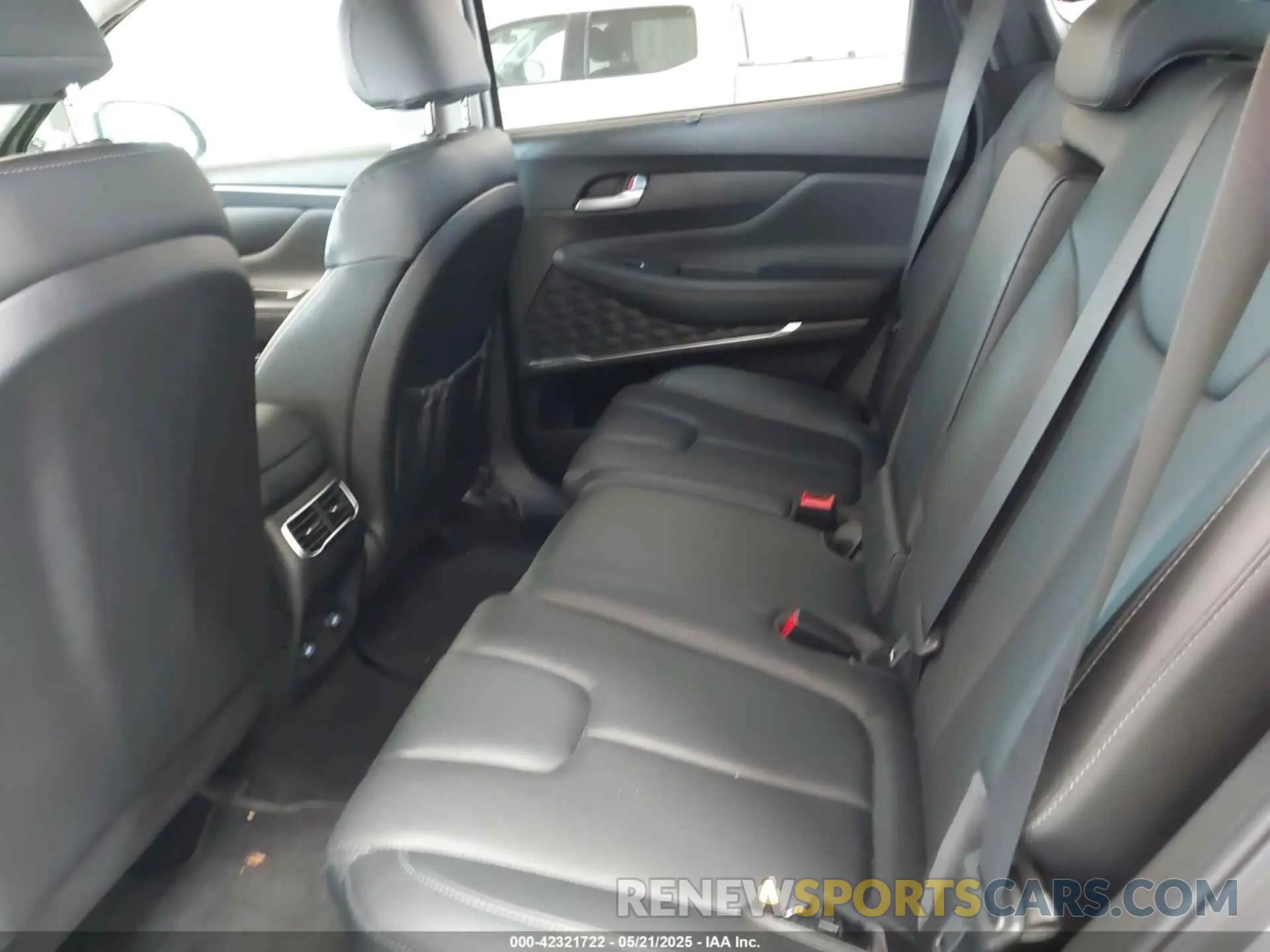 8 Photograph of a damaged car 5NMS3DAJ7PH536100 HYUNDAI SANTA FE 2023