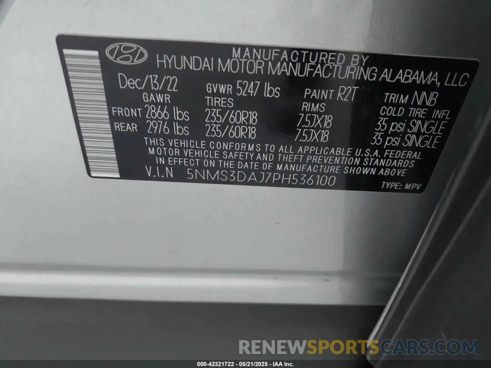 9 Photograph of a damaged car 5NMS3DAJ7PH536100 HYUNDAI SANTA FE 2023