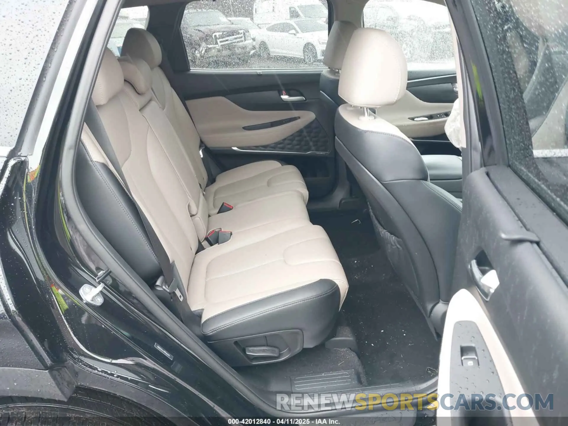 8 Photograph of a damaged car 5NMS3DAJ9PH631371 HYUNDAI SANTA FE 2023