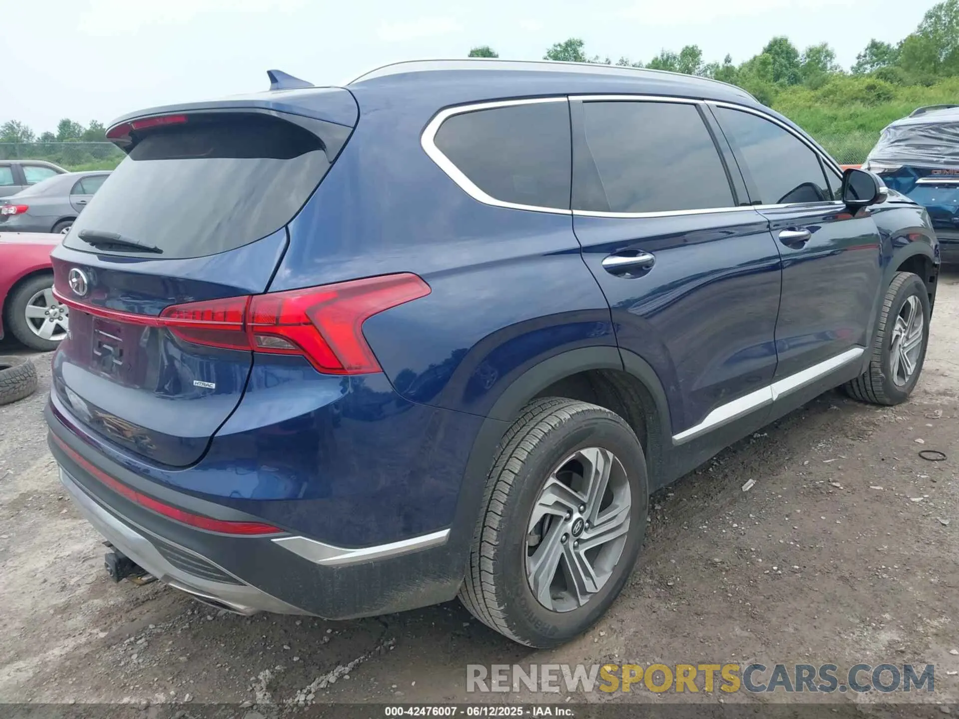 4 Photograph of a damaged car 5NMS3DAJXPH546409 HYUNDAI SANTA FE 2023