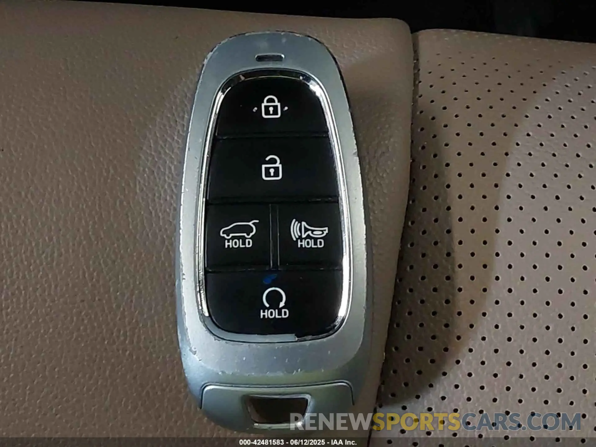 11 Photograph of a damaged car 5NMS3DAJXPH598350 HYUNDAI SANTA FE 2023