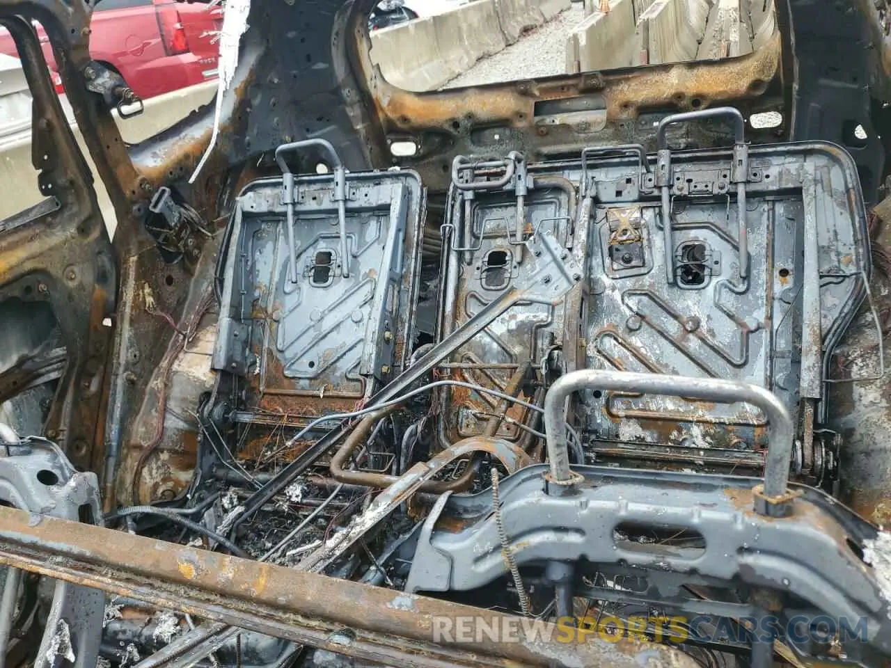 10 Photograph of a damaged car 5NMS44AL4PH559655 HYUNDAI SANTA FE 2023
