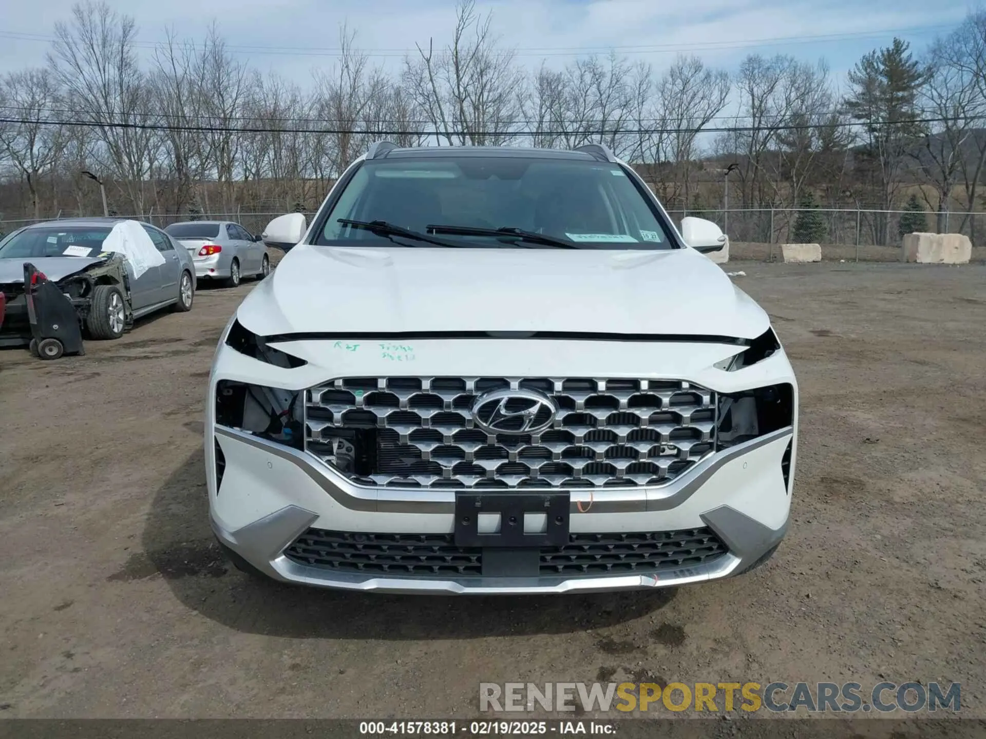 13 Photograph of a damaged car 5NMS4DAL0PH497767 HYUNDAI SANTA FE 2023
