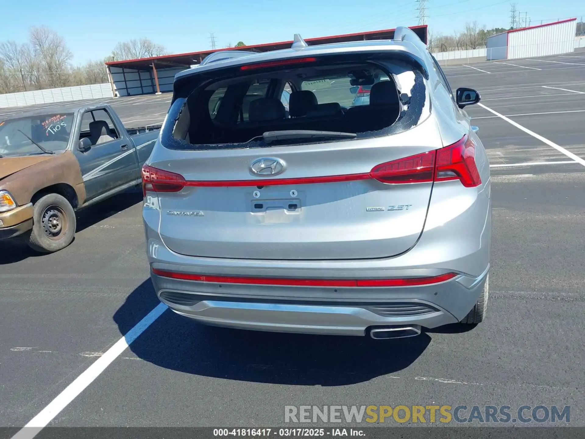16 Photograph of a damaged car 5NMS4DAL0PH524627 HYUNDAI SANTA FE 2023