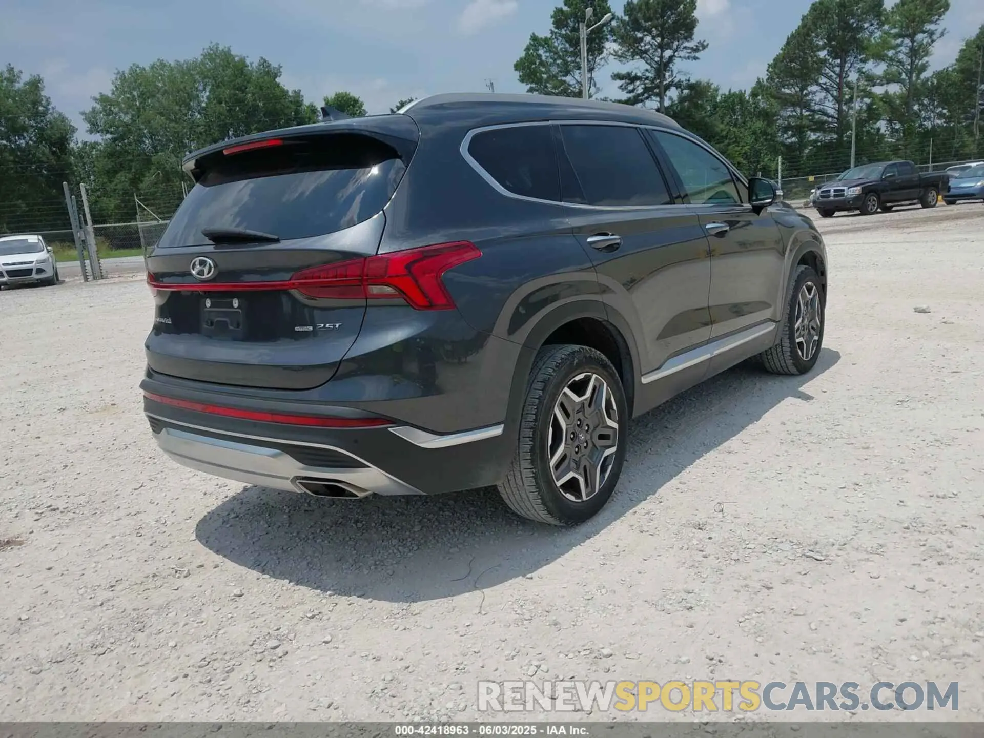 4 Photograph of a damaged car 5NMS4DAL0PH644363 HYUNDAI SANTA FE 2023