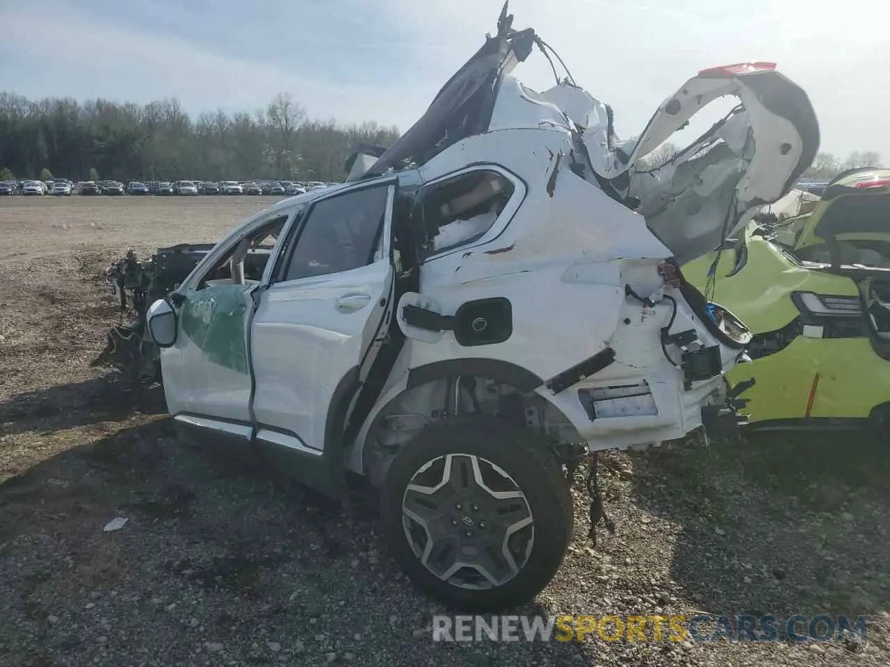 2 Photograph of a damaged car 5NMS4DAL1PH532266 HYUNDAI SANTA FE 2023